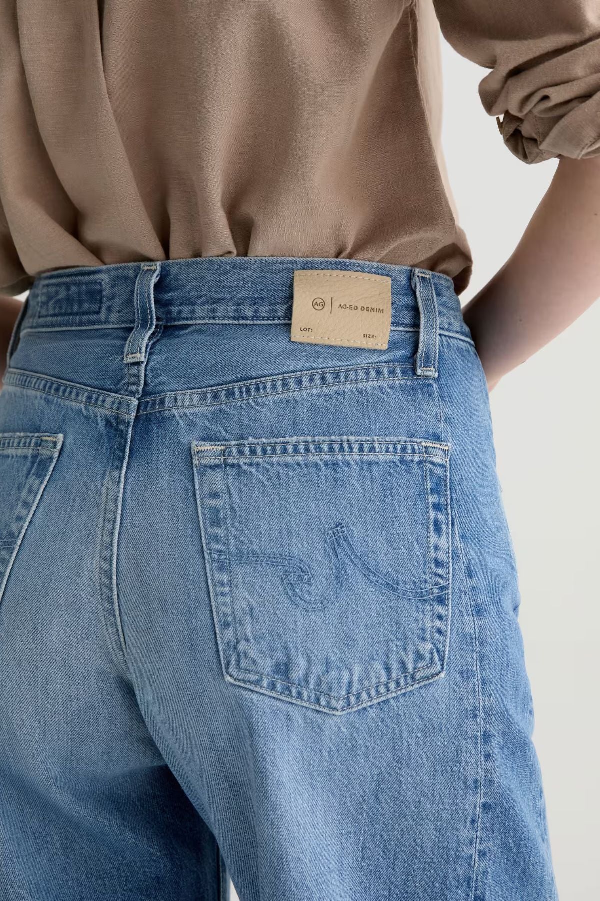 AG Denim Hattie Crop - 17 Years Divergent