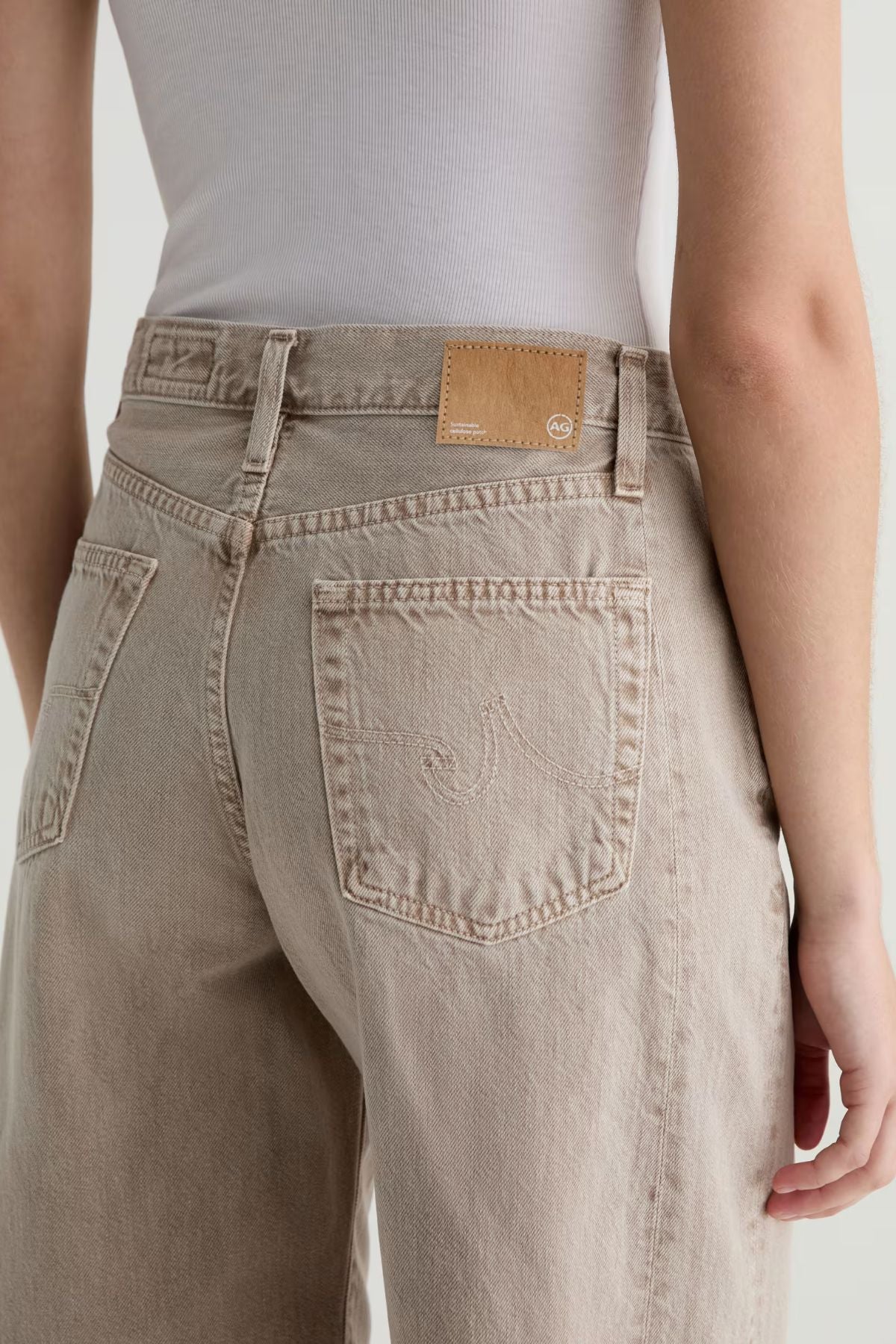 AG Denim Hattie Short - Sulfur Simple Taupe