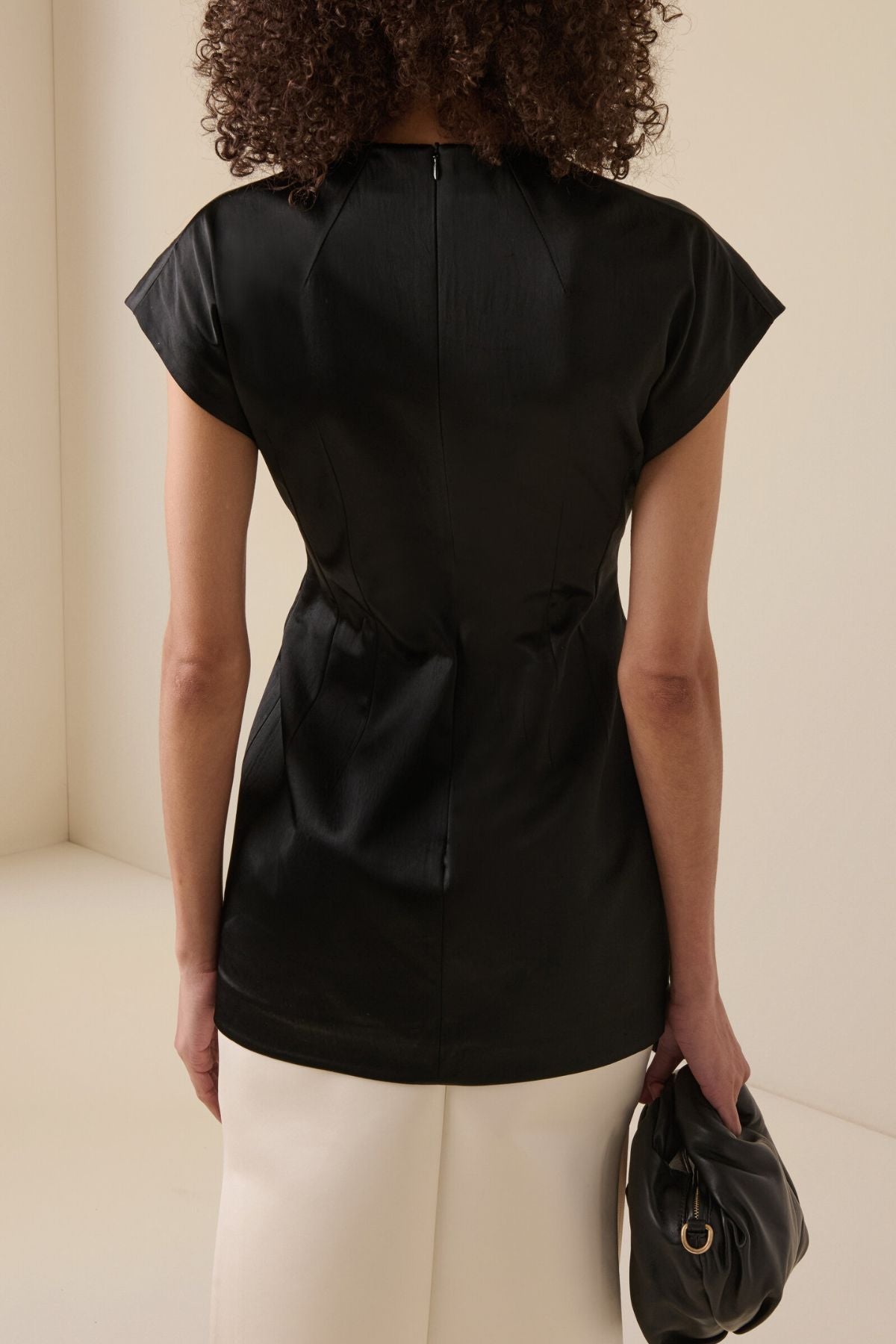 A.W.A.K.E Mode Satin Top Rectangle Detail - Black