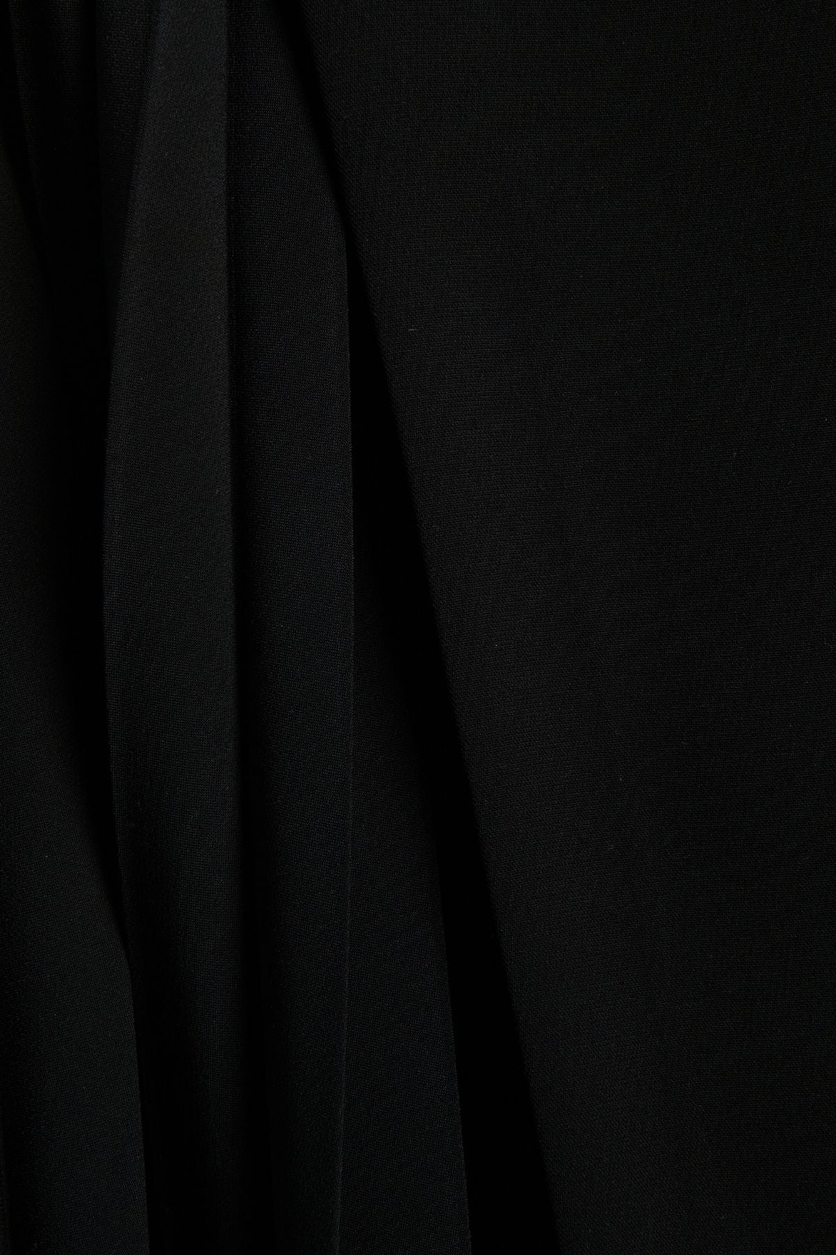 A.W.A.K.E Mode Skirt with Pleated Insert - Black