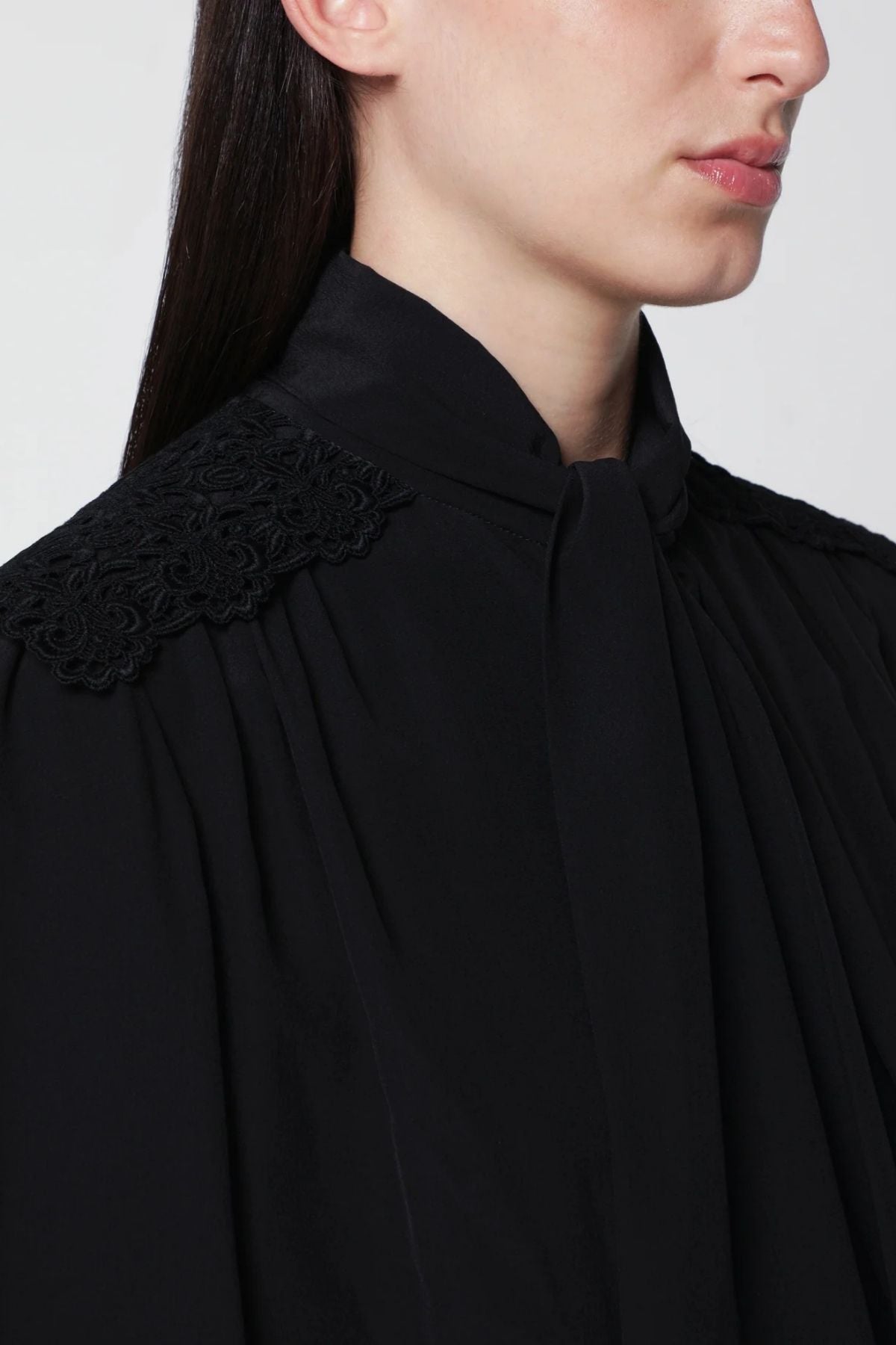 Chloé Organic Silk Bow Tie Blouse - Black