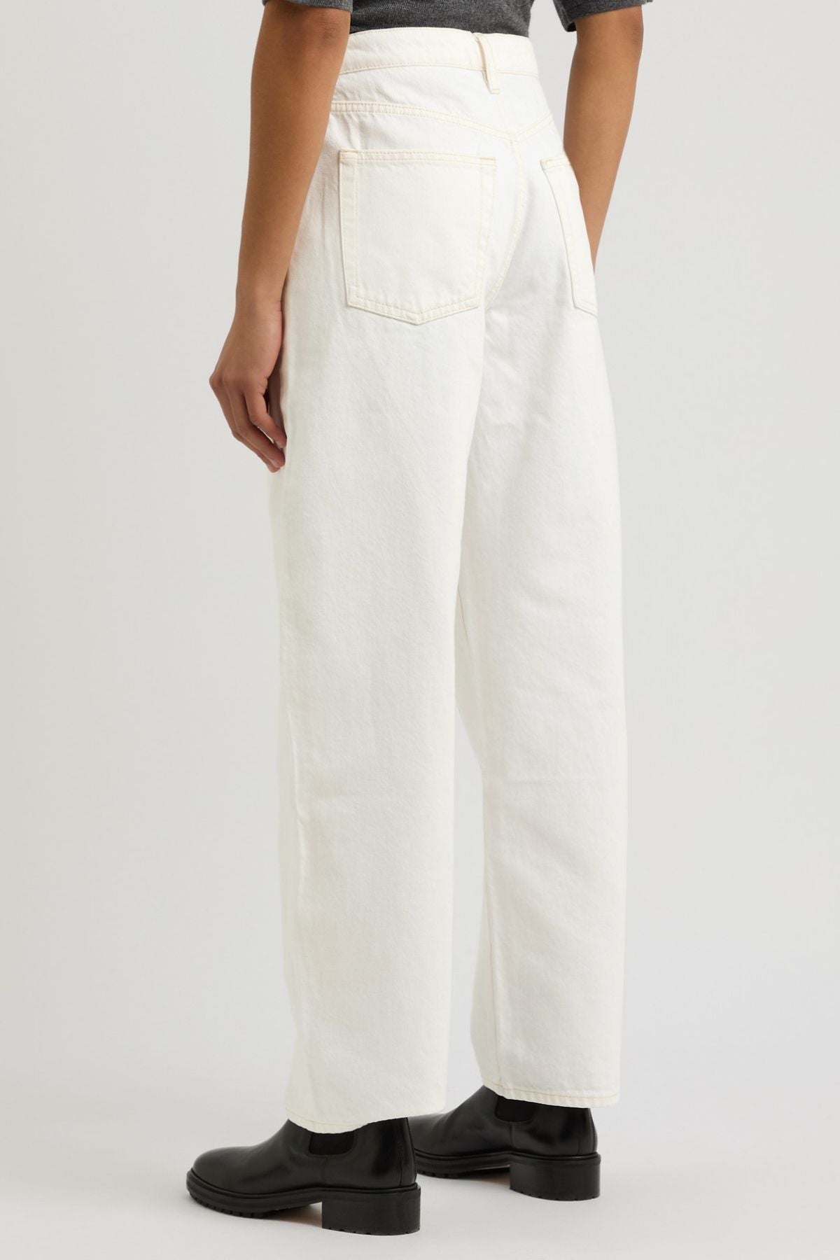 Frame Denim The Low Slung Barrel Jean - Au Natural Clean