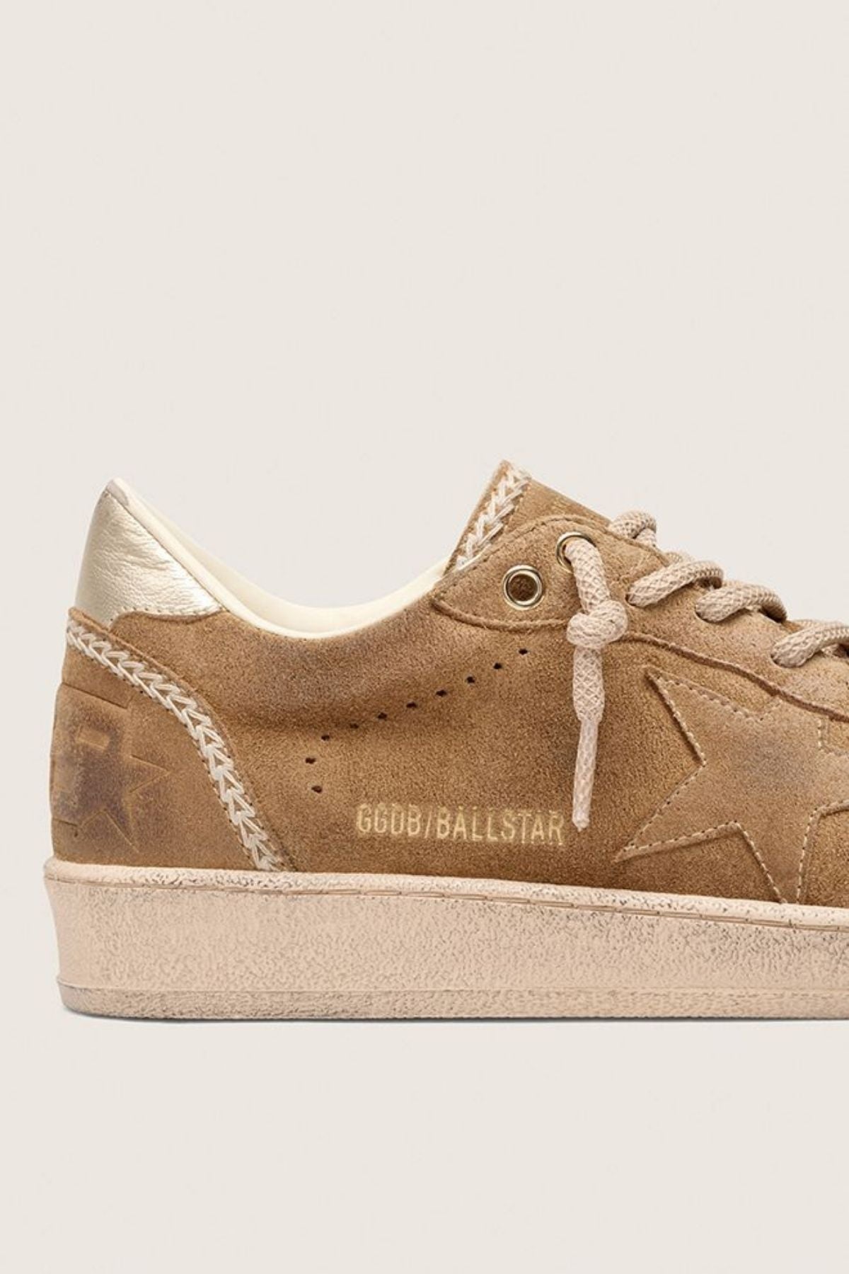 Golden Goose Ball Star Suede - Tobacco/ Gold