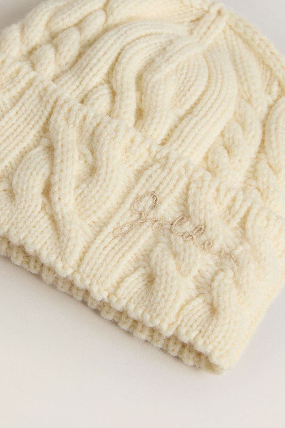 Golden Goose Journey Beanie - Arctic Wolf