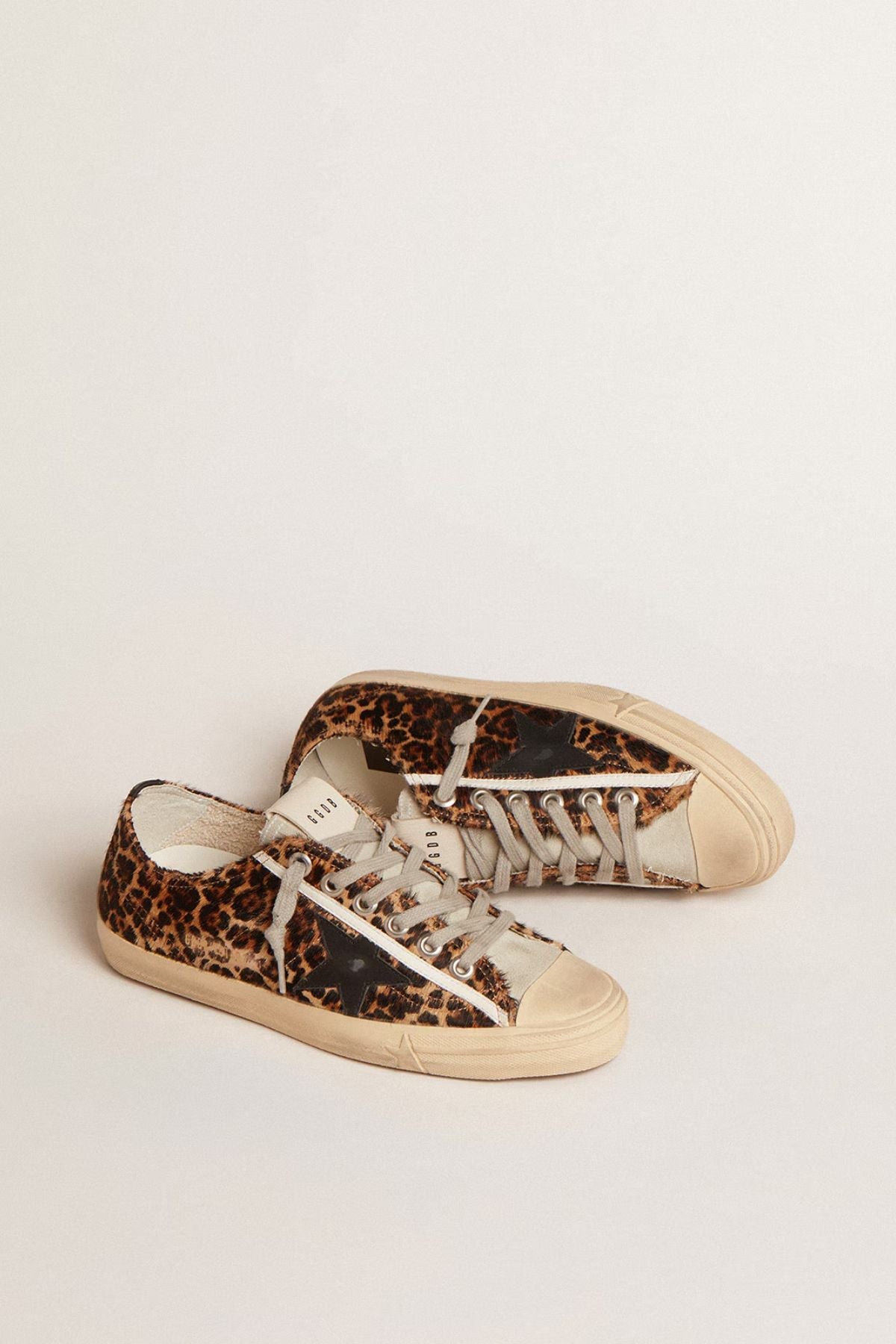 Golden Goose V-Star Sneaker - Beige/ Brown Leo/ Black