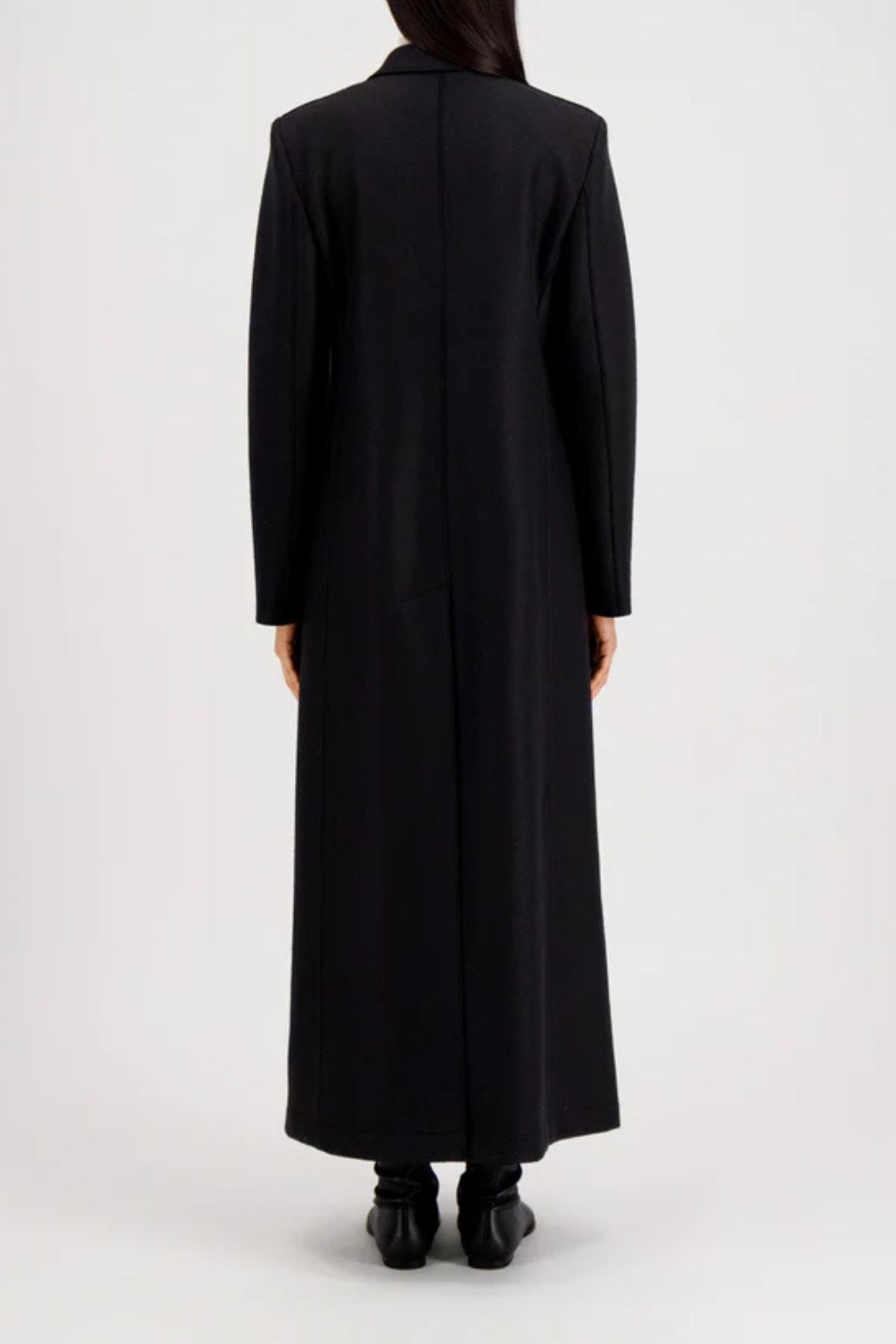 Harris Wharf Double Breasted Tailored Coat - Black