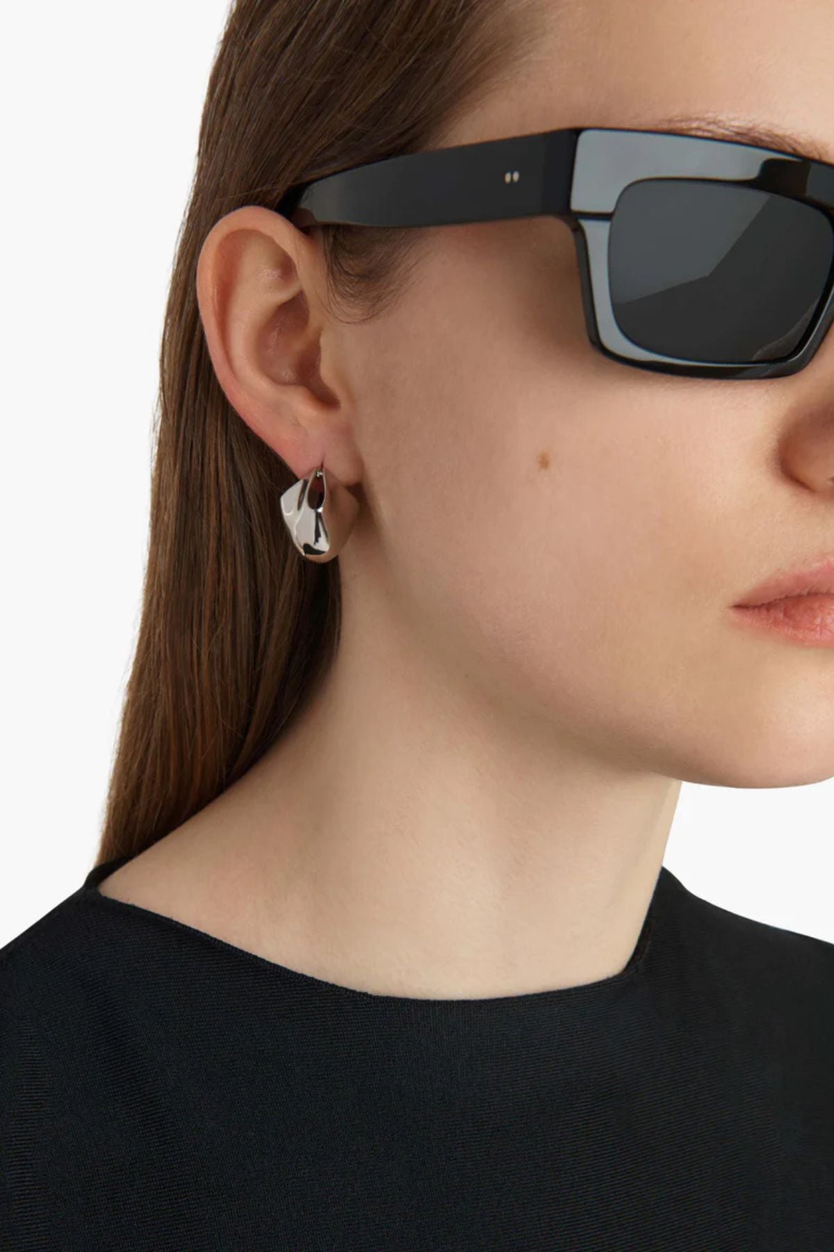 KHAITE Lotus Earrings Small - Silver