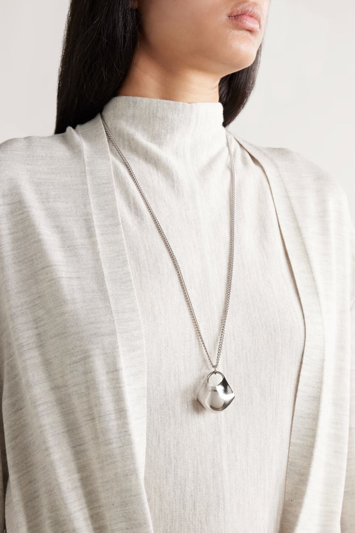 KHAITE Lotus Pendant Small - Silver