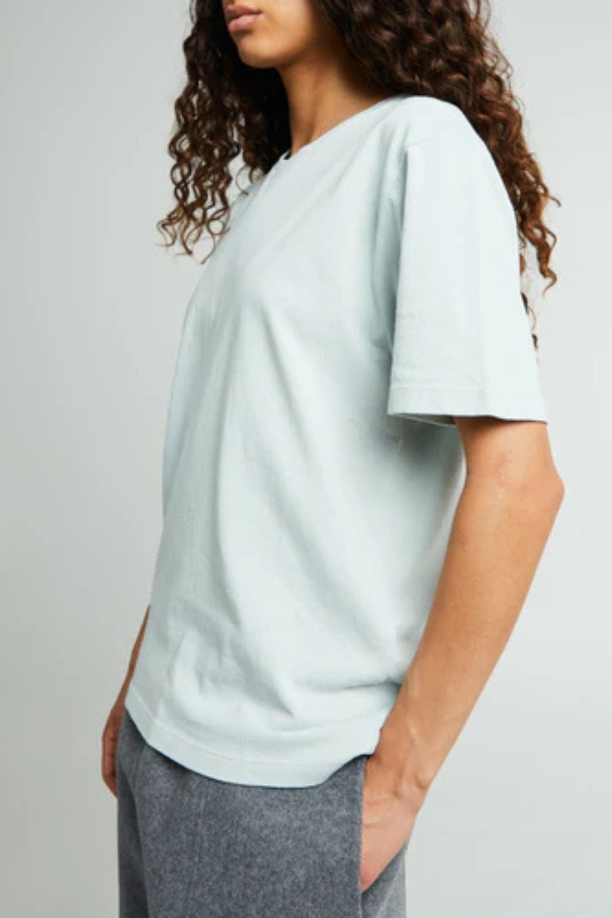 KHAITE Mae T-Shirt - Blue Ice