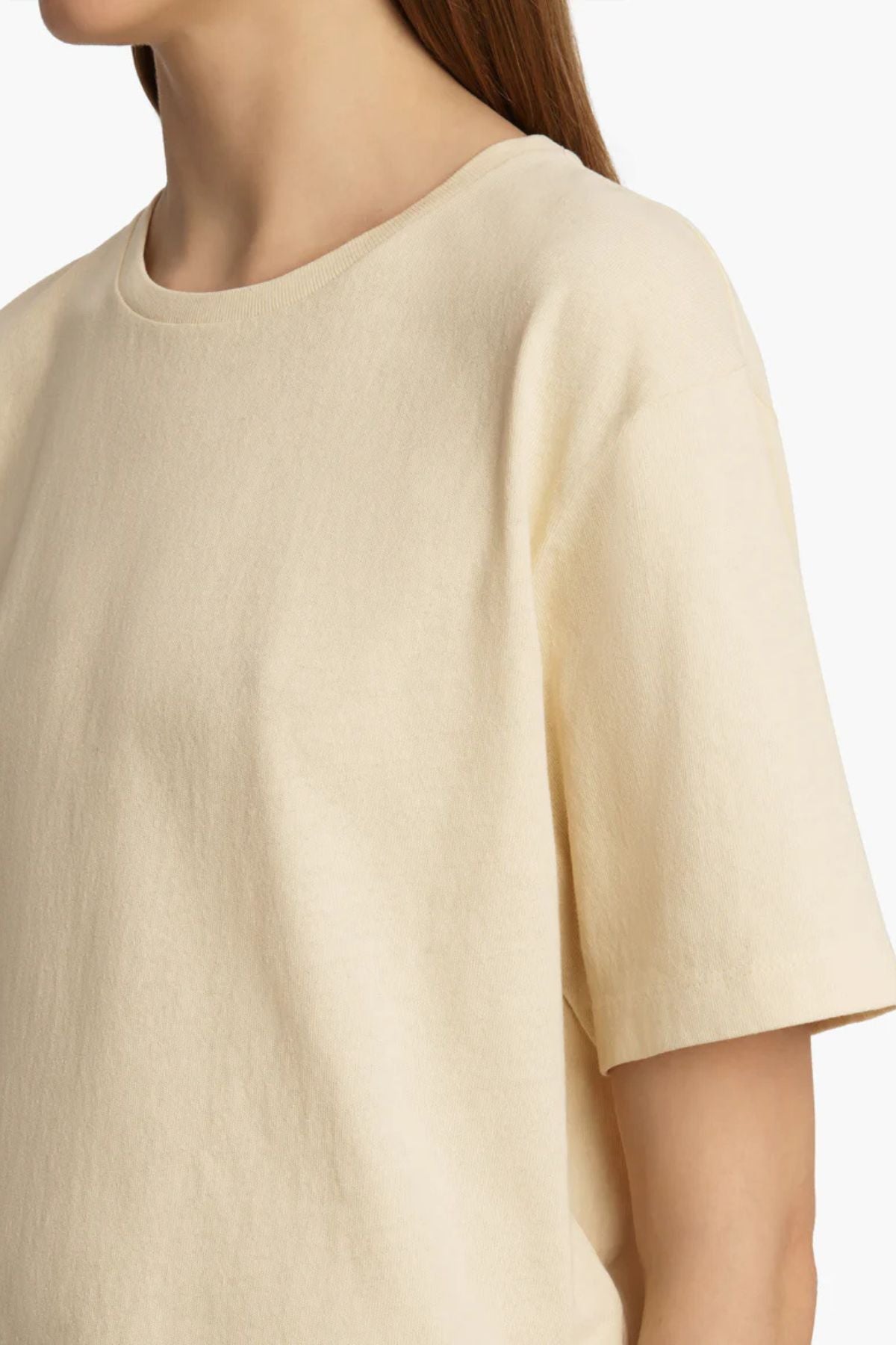 KHAITE Mae T-Shirt - Custard