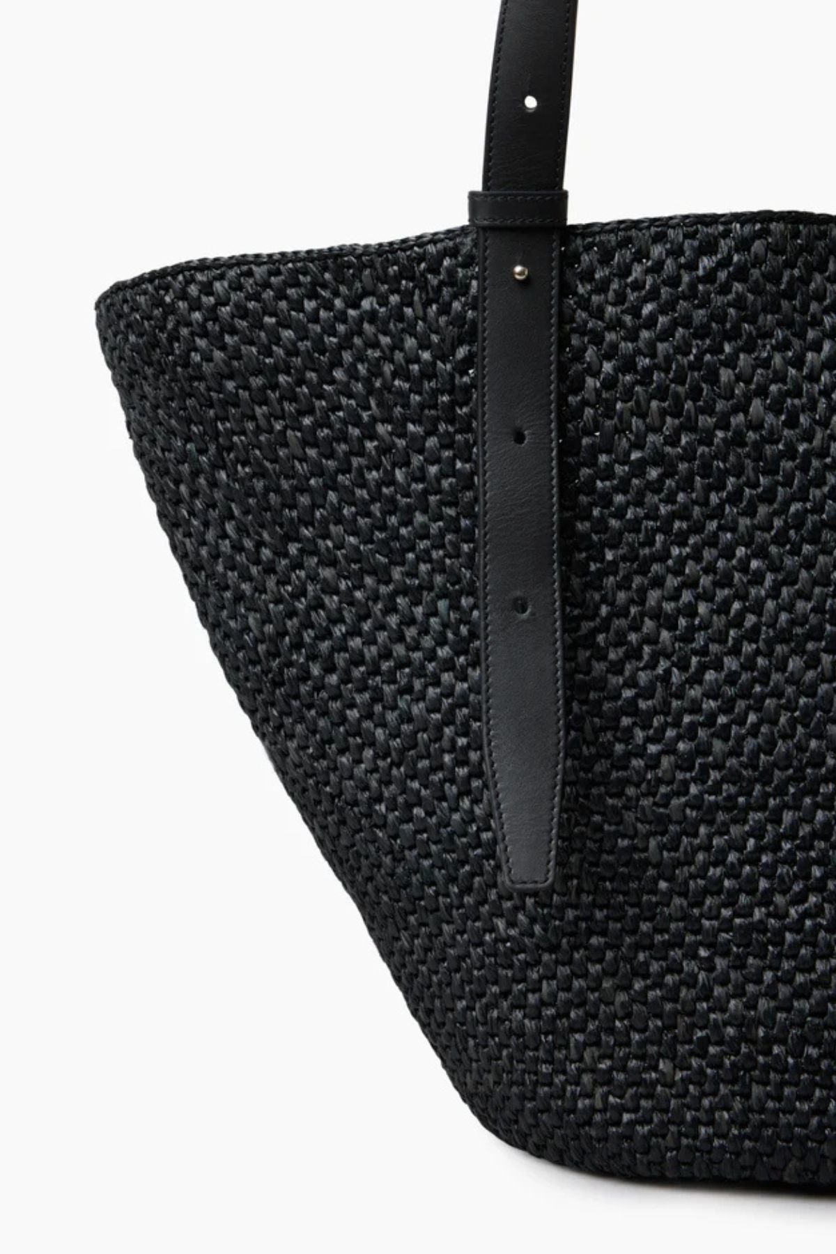 LIÉ STUDIO The Bianca Bag - Black Raffia
