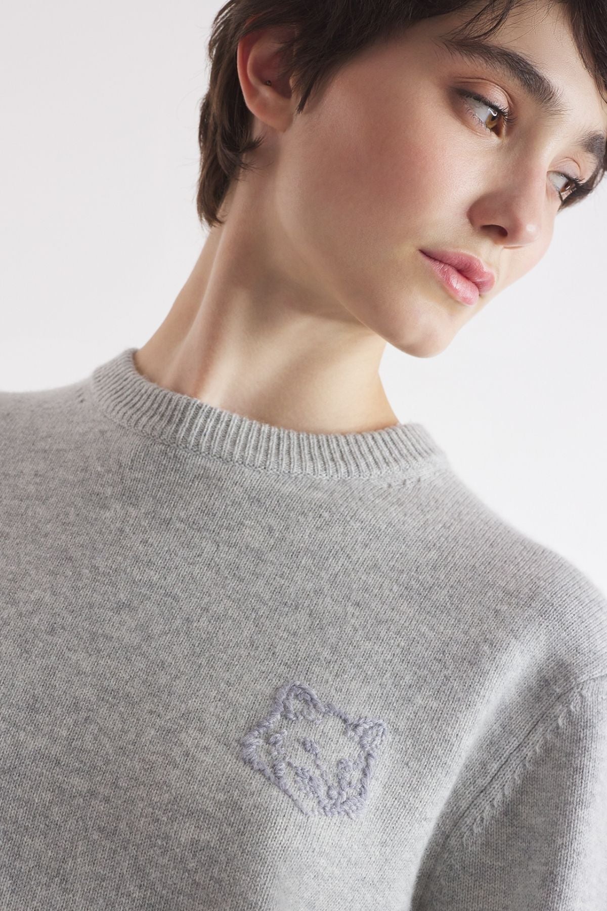 Maison Kitsuné Bold Fox Head Embroidered Cropped Jumper - Light Grey Melange