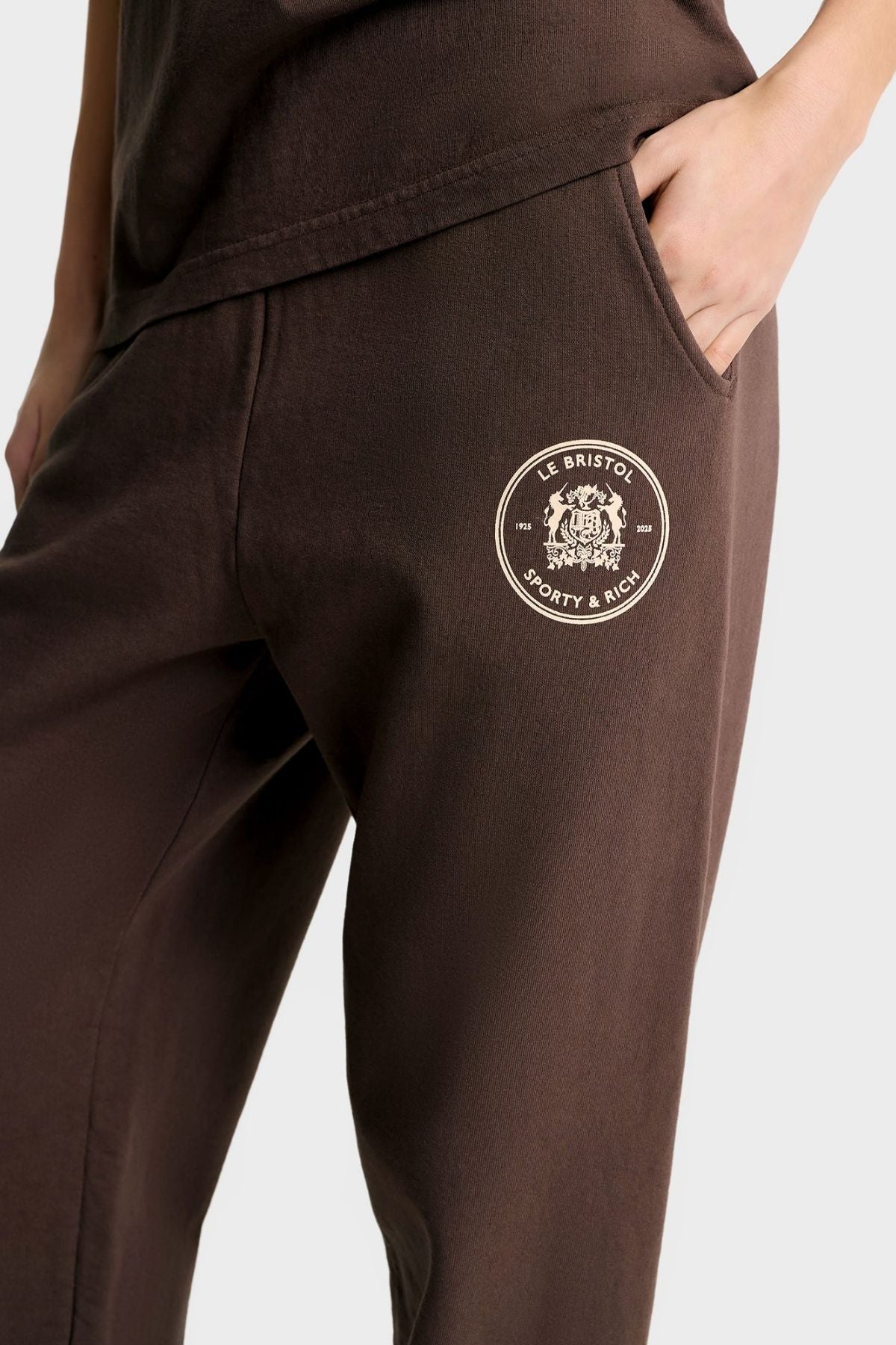 Sporty & Rich Bristol Crest 100th Sweatpant - Chocolate/ Cream