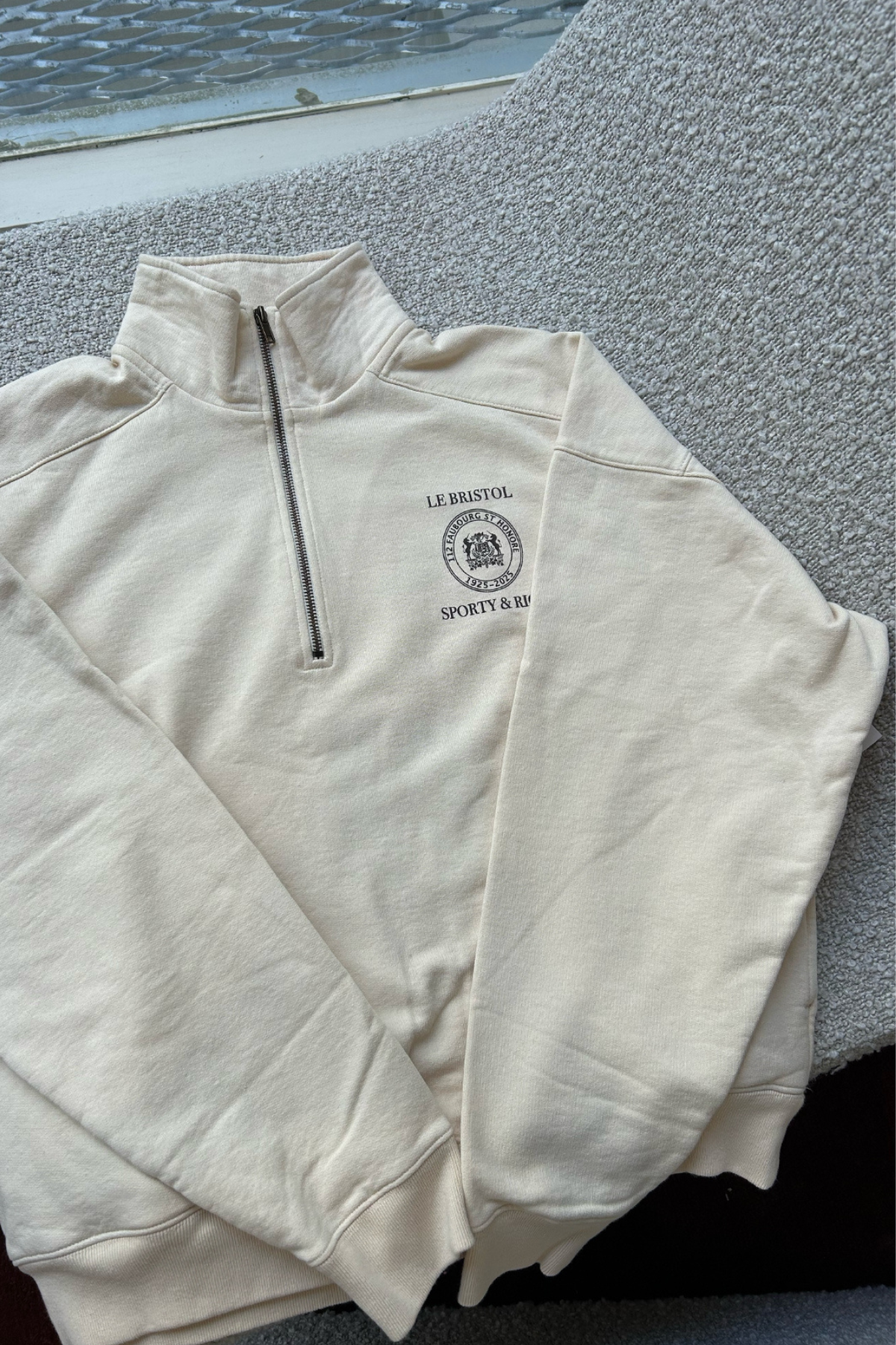 Sporty & Rich Faubourg Quarter Zip Sweatshirt - Cream/ Chocolate