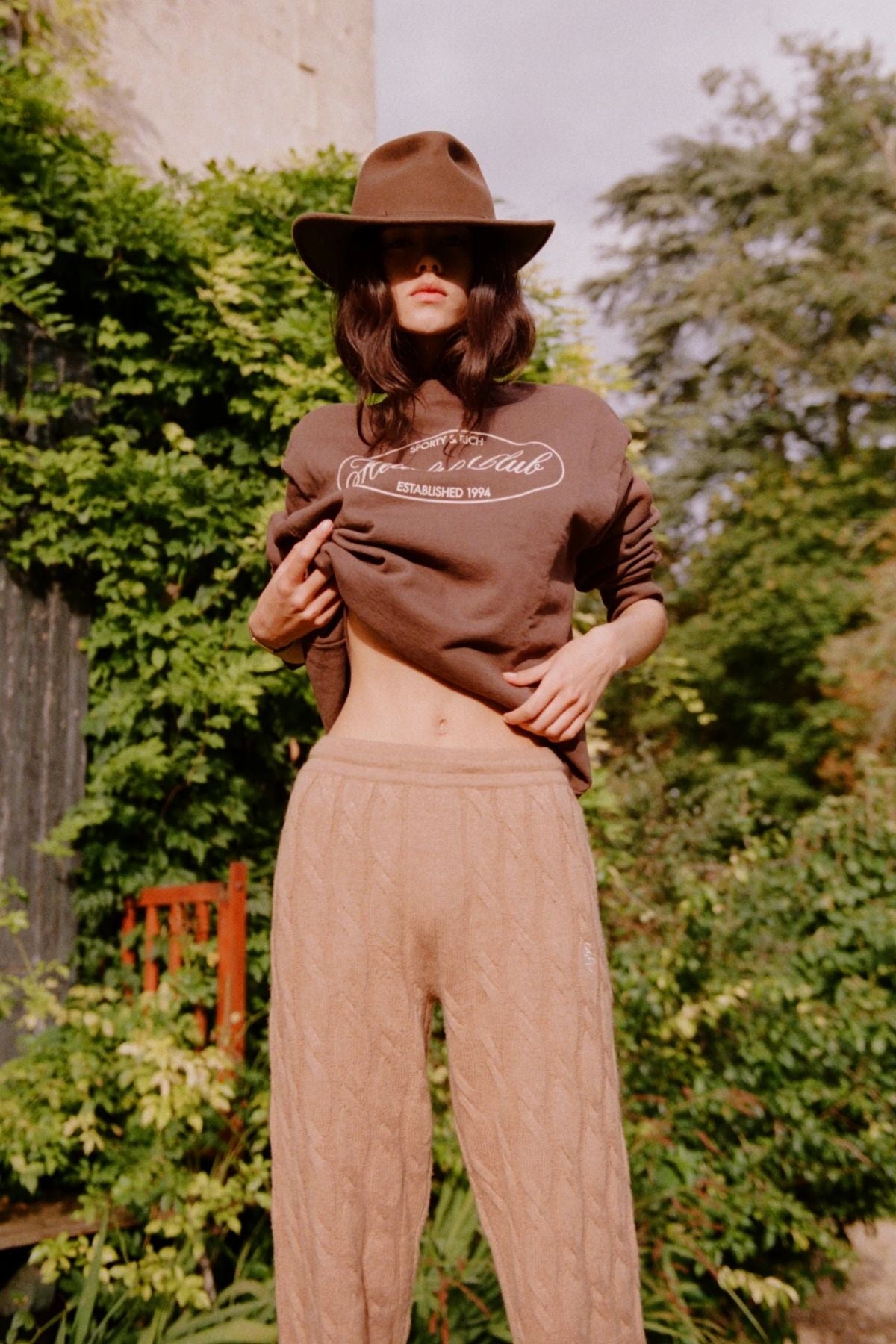 Sporty & Rich Oval Health Sweatshirt - Chocolate/ Cream