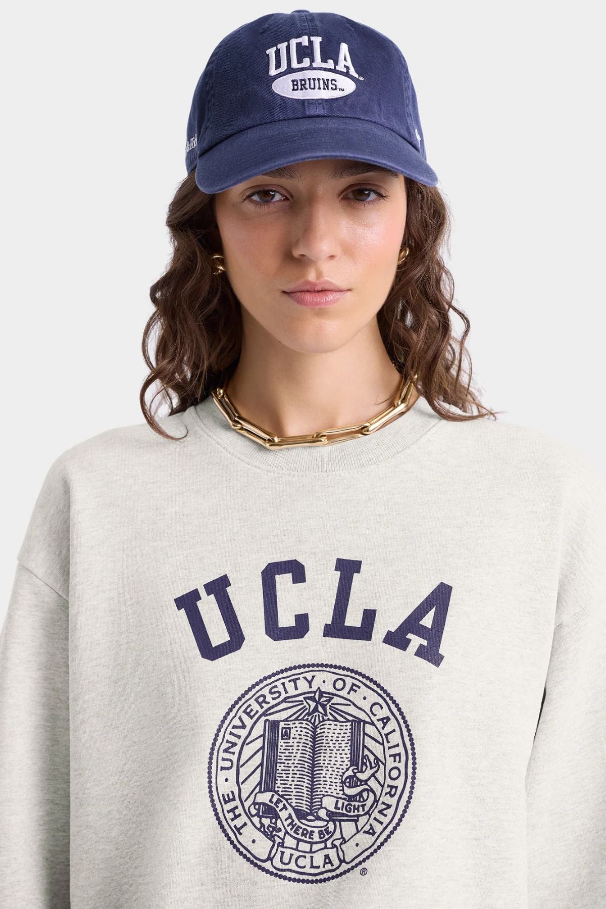 Sporty & Rich UCLA Crest Crewneck - Heather Grey