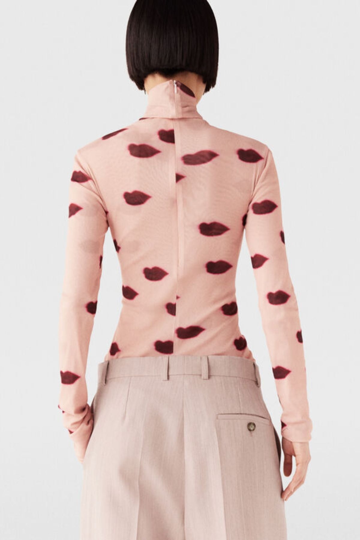 Stella McCartney Lips Print Turtleneck Top - Dusty Rose