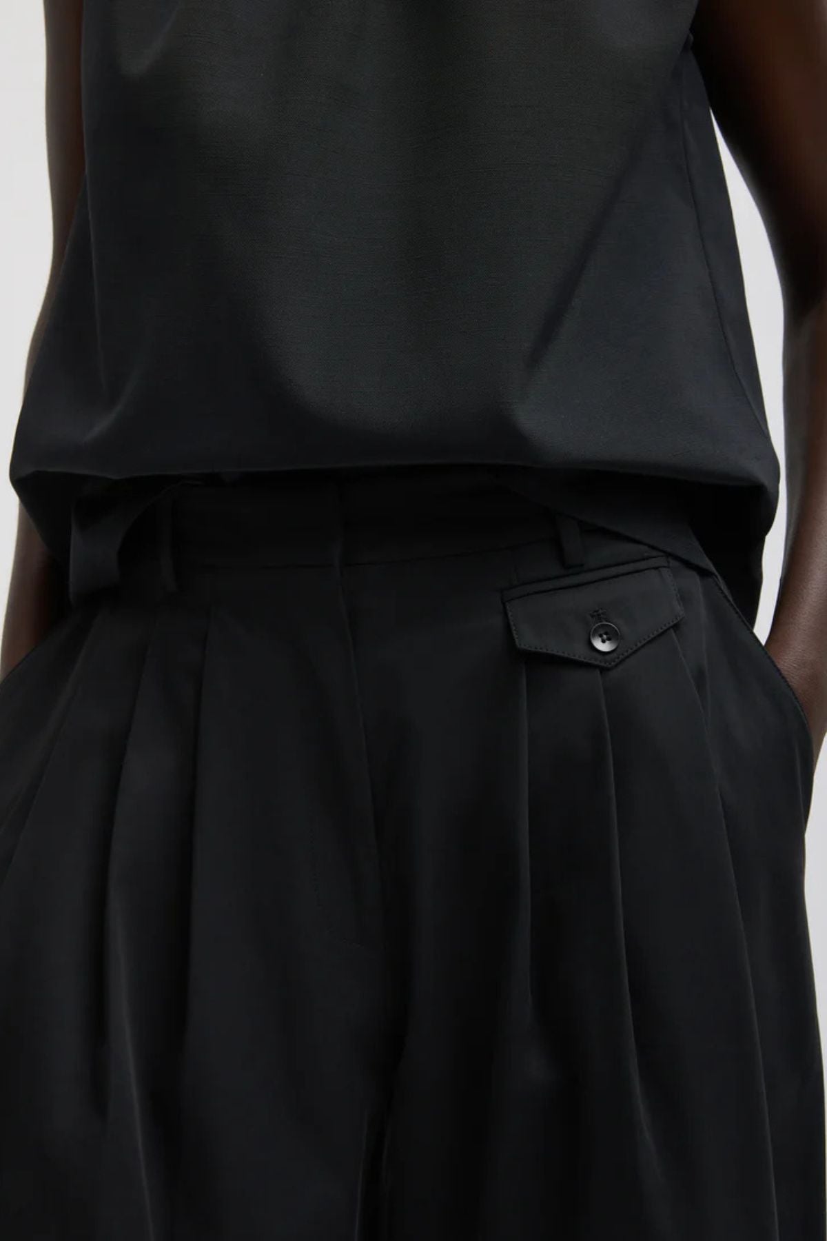 Tibi Bio Twill Triple Pleat Pant - Black