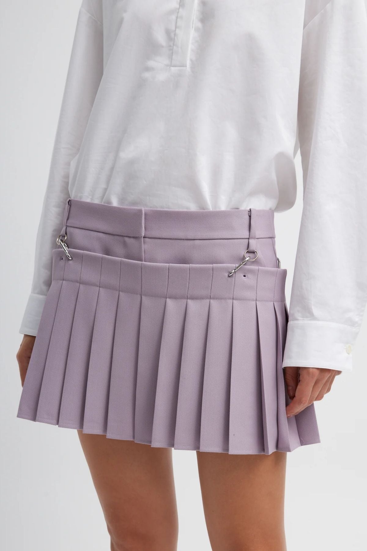 Tibi Grain De Poudre Convertible Pleated Short - Taro