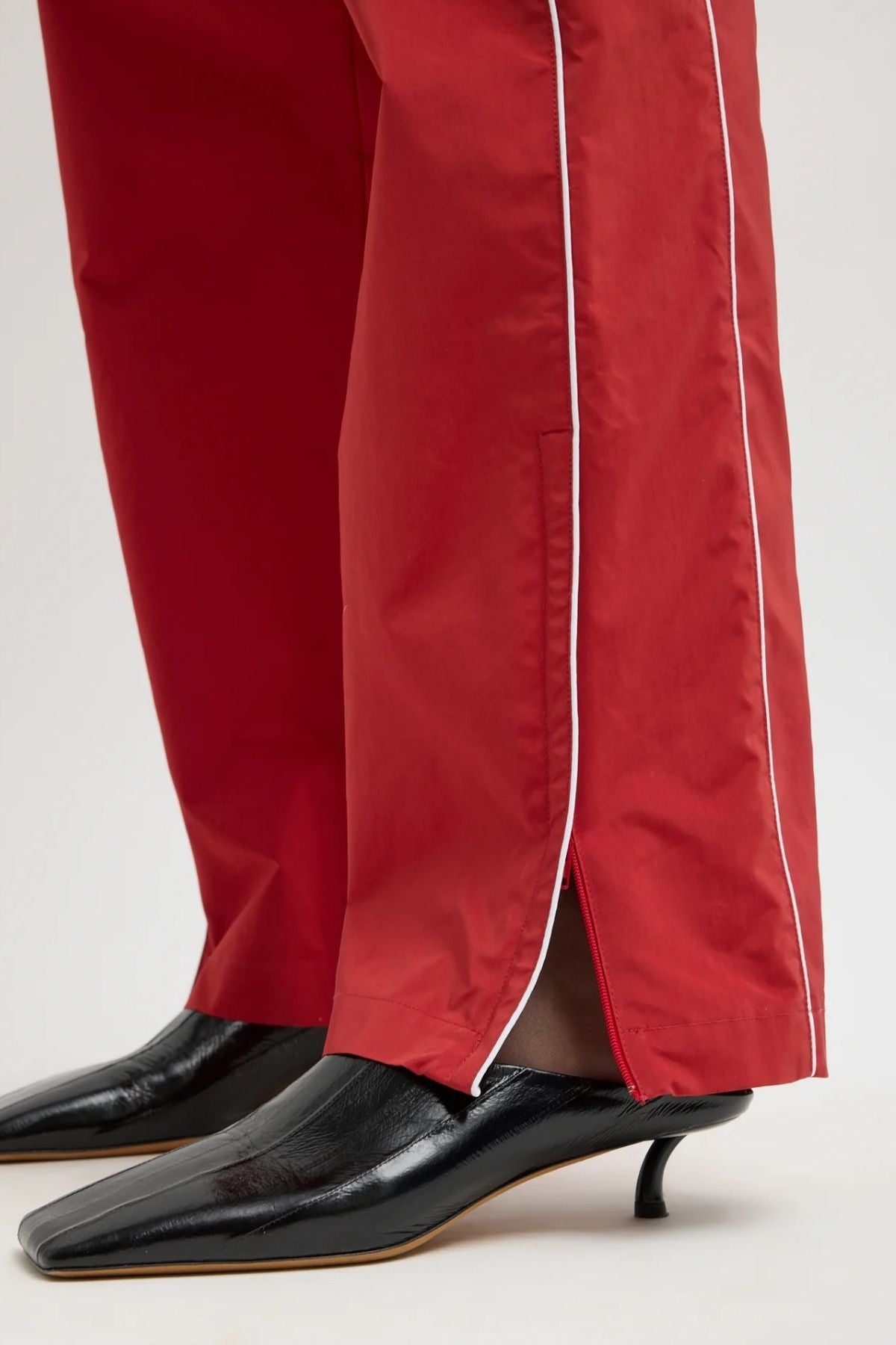Tibi Nylon Piped Jogger - Red