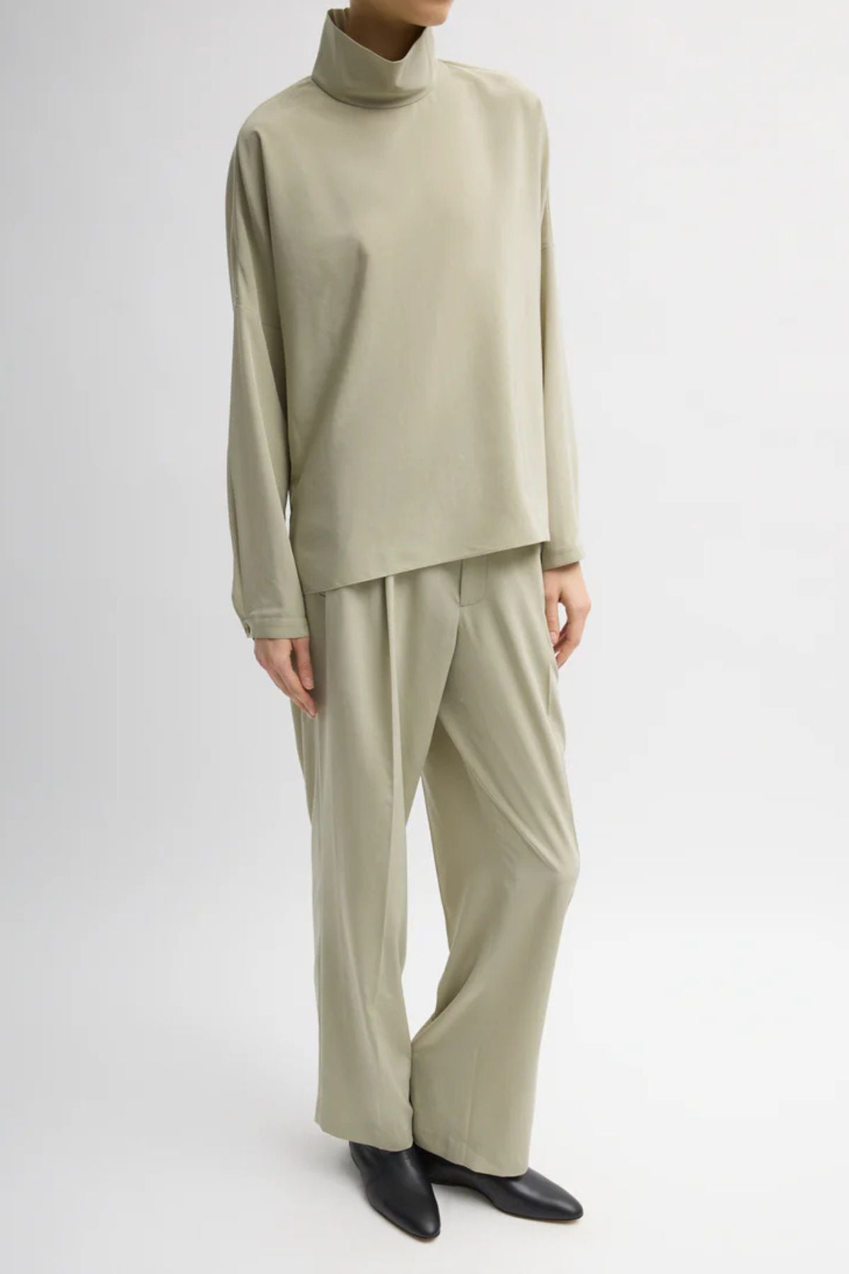 Tibi Relaxed Suiting Funnel Neck Dolman Top - Moss Grey