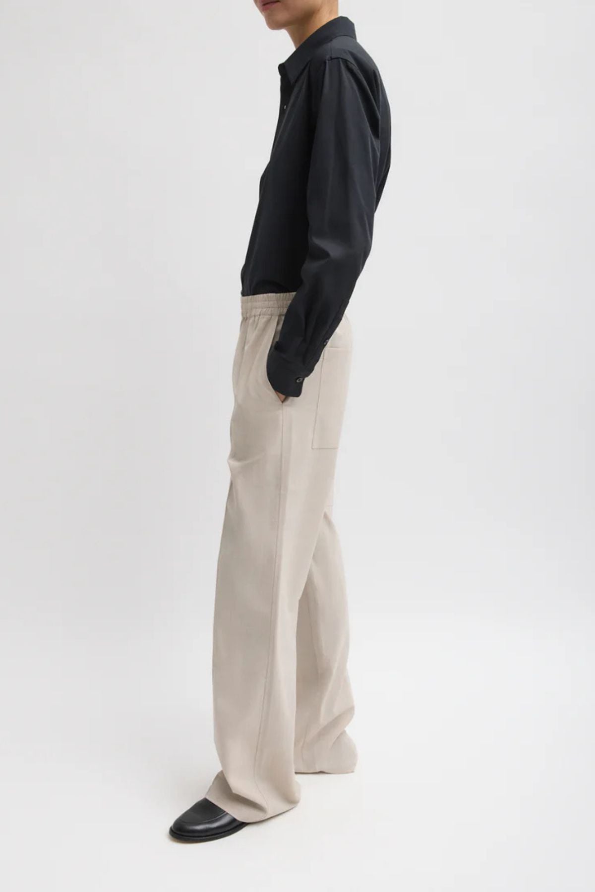 Tibi Tropical Wool Scottie Jogger - Oatmeal Melange