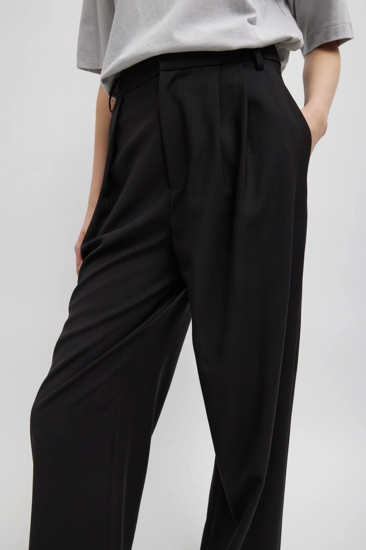Tibi Tropical Wool Stella Pant - Black