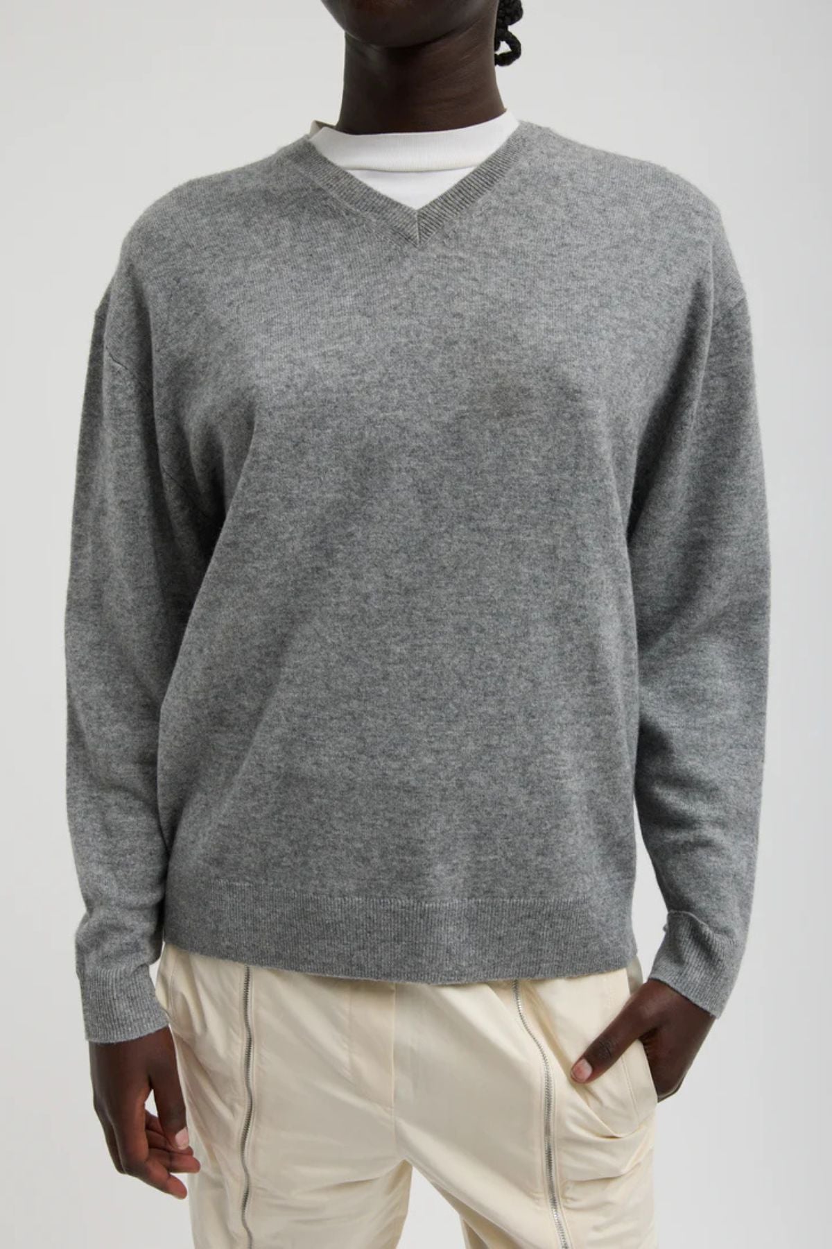 Tibi Washable Cashmere Easy V-Neck Sweater - Heather Grey