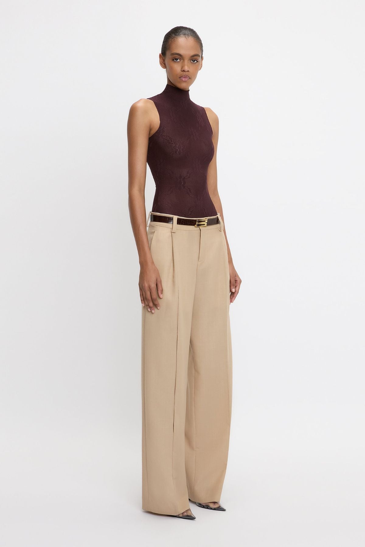 Victoria Beckham Low Rise Seam Detail Trouser - Sepia/ Ivory