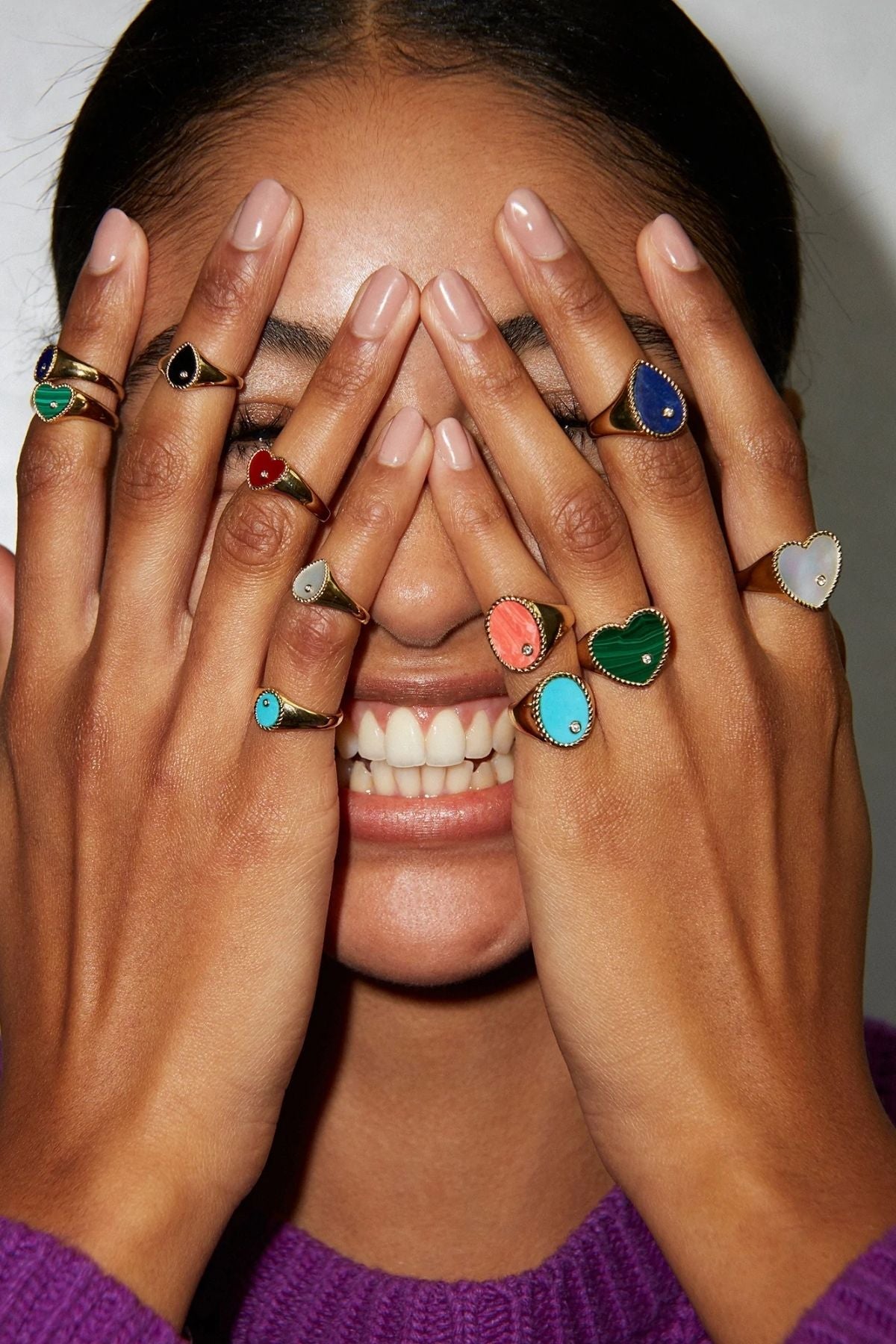 Yvonne Léon Baby Chevaliere Red Heart Ring - Yellow Gold