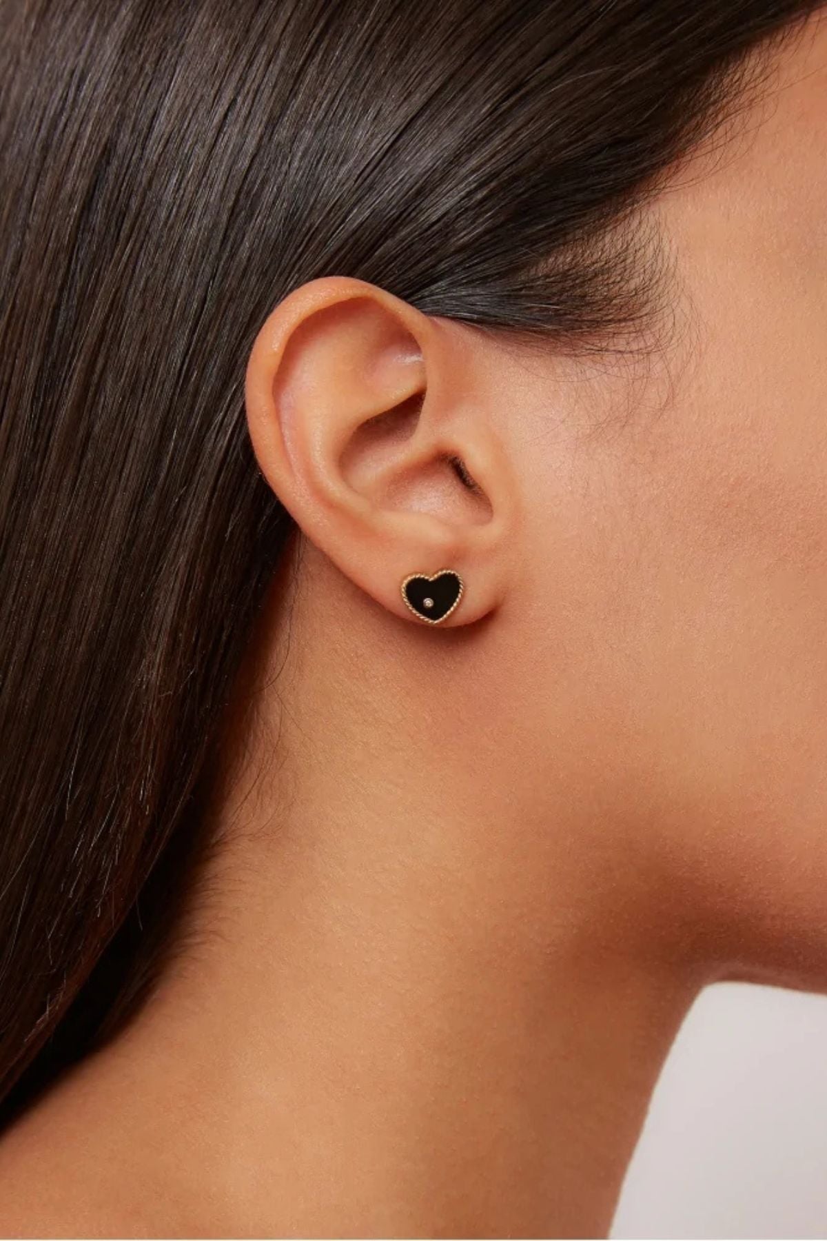 Yvonne Léon Baby Coeur Heart Earrings - Onyx/ Yellow Gold