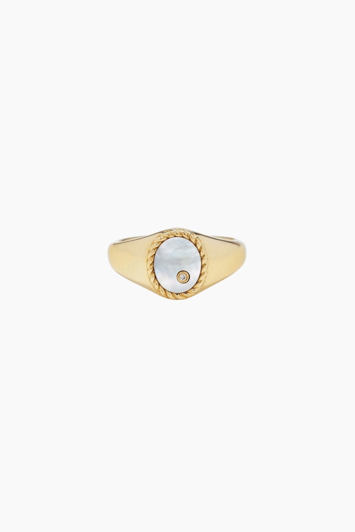 Yvonne Léon Baby Pearl Oval Chevalier Ring - Yellow Gold