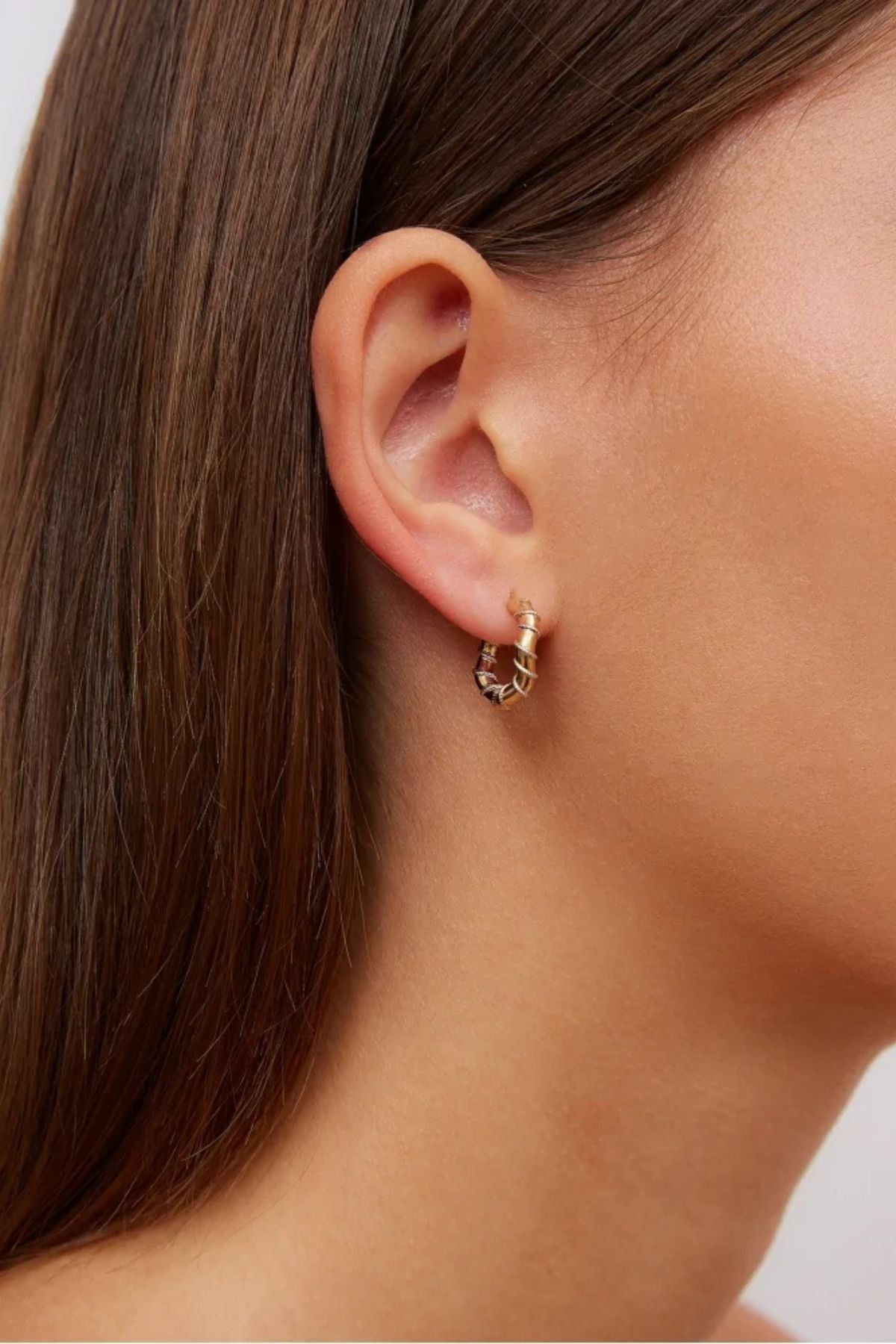 Yvonne Léon Mini Créoles Twistées Gold Earrings - Yellow Gold