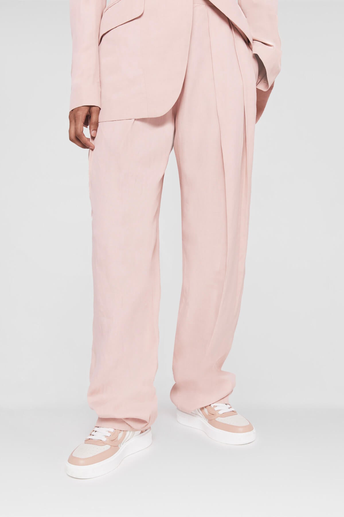 Stella McCartney Fluid Linen Pleat Front Trousers - Rose