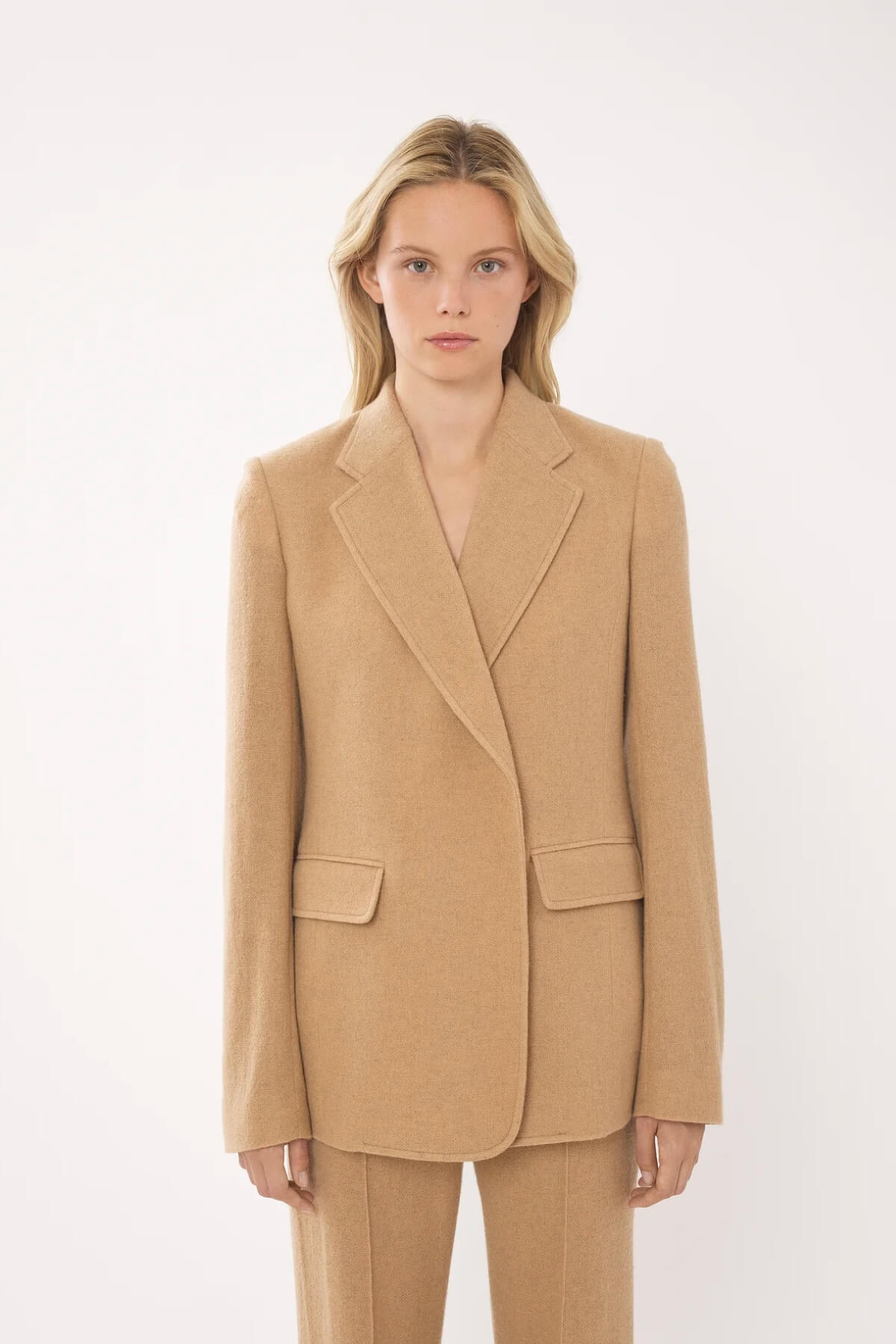 Chloé Buttonless Tailored Blazer - Worn Brown