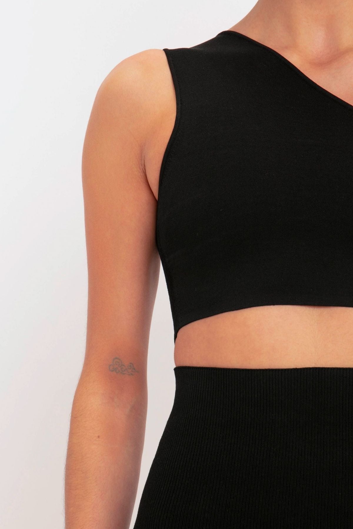 Victoria Beckham VB Body Asymmetric Bandeau Crop Top	- Black