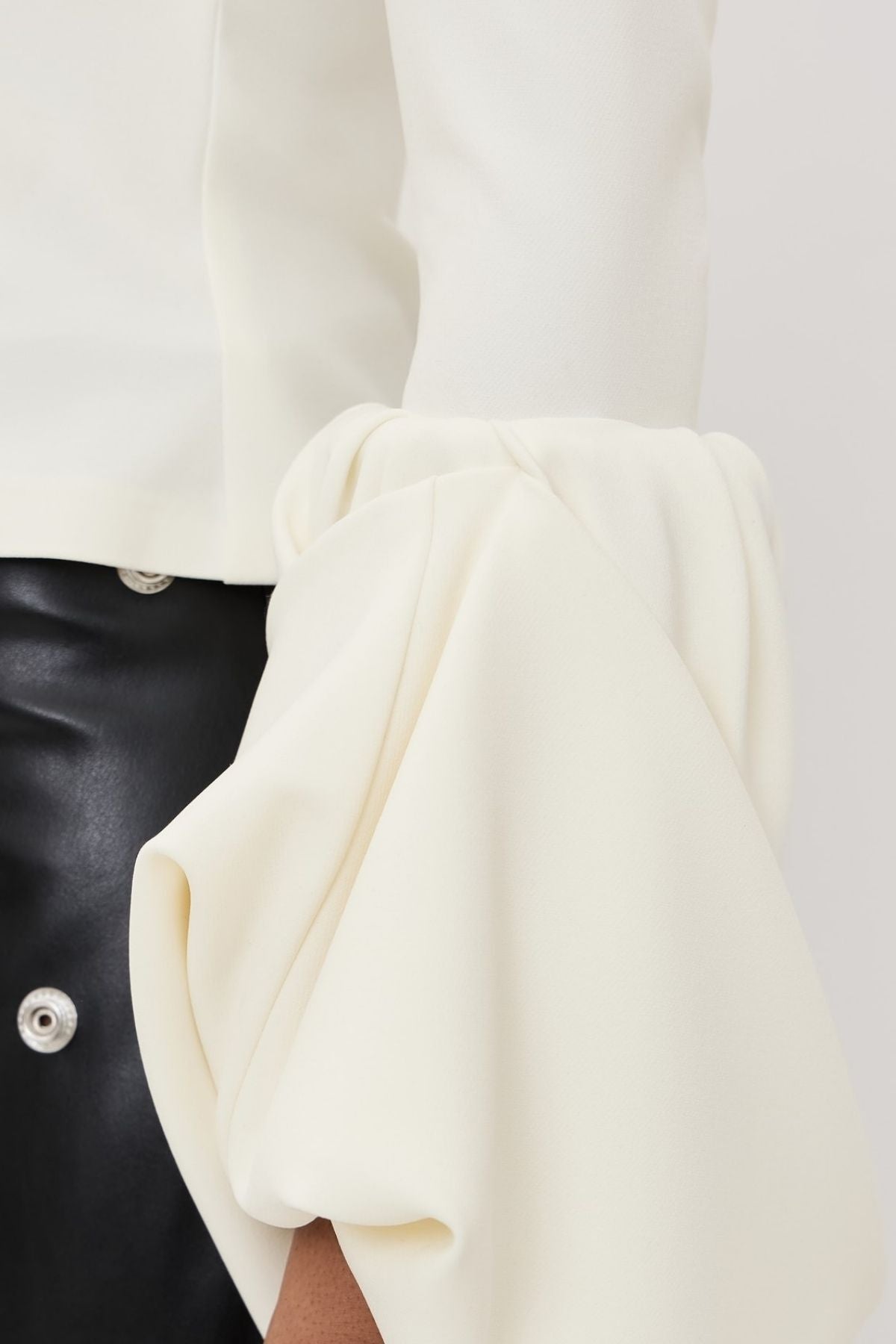 A.W.A.K.E Mode Square Neck Top Puff Cuffs - Ivory