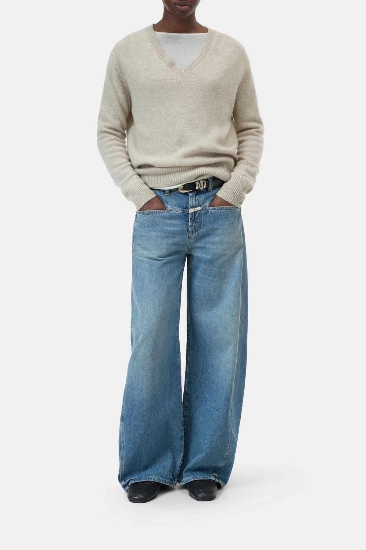 CLOSED Cashmere V-Neck Jumper - Clay Beige