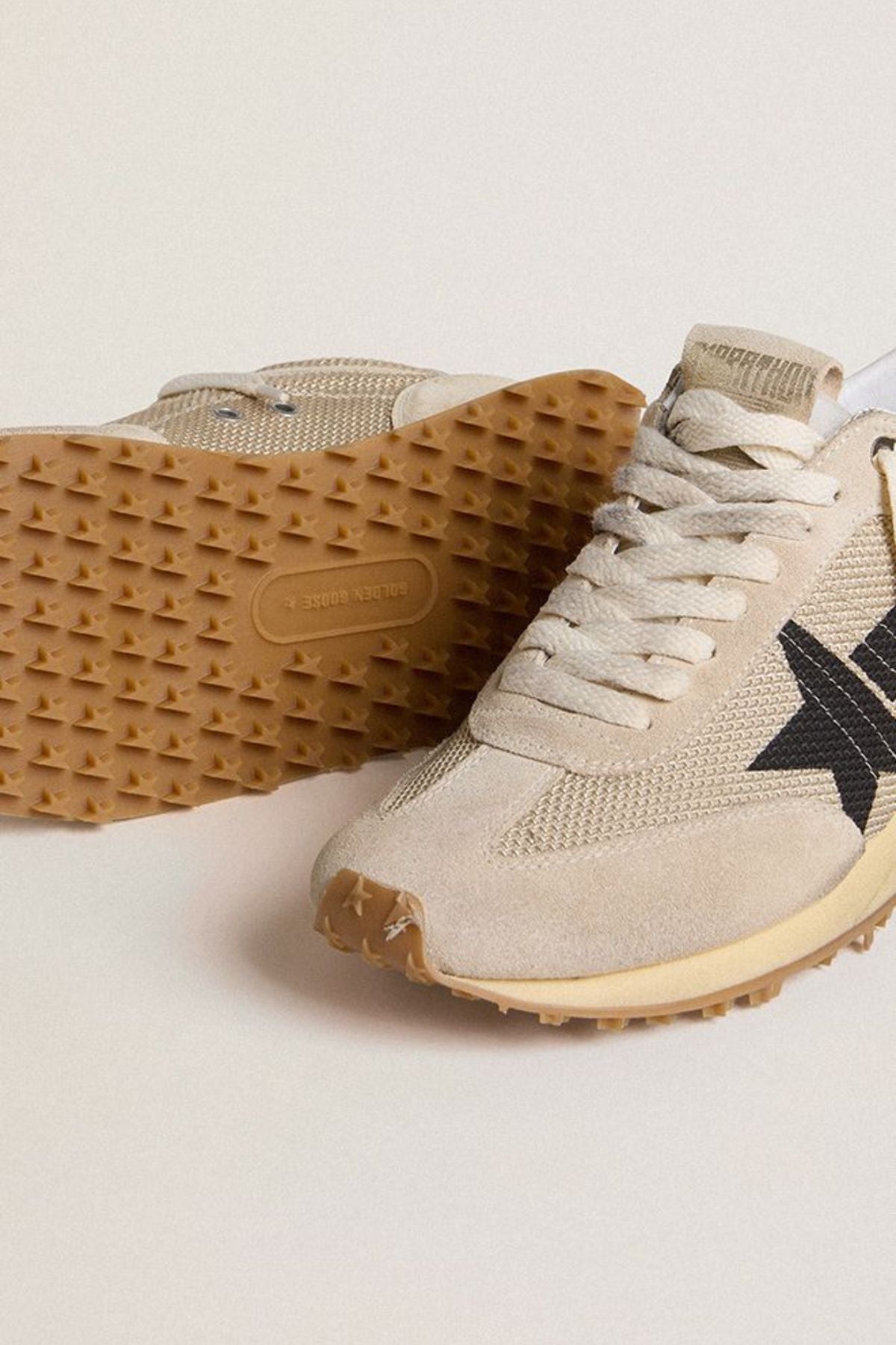 Golden Goose Running Marathon - Beige/ Black