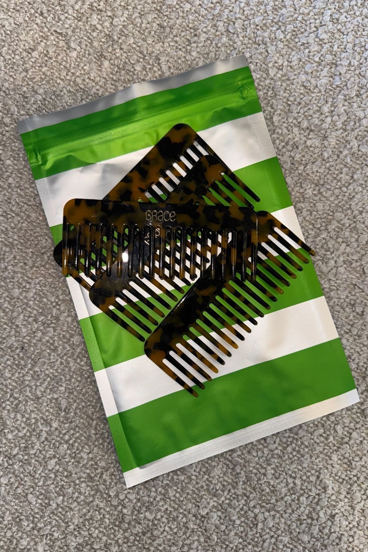 GRACE Hair Comb