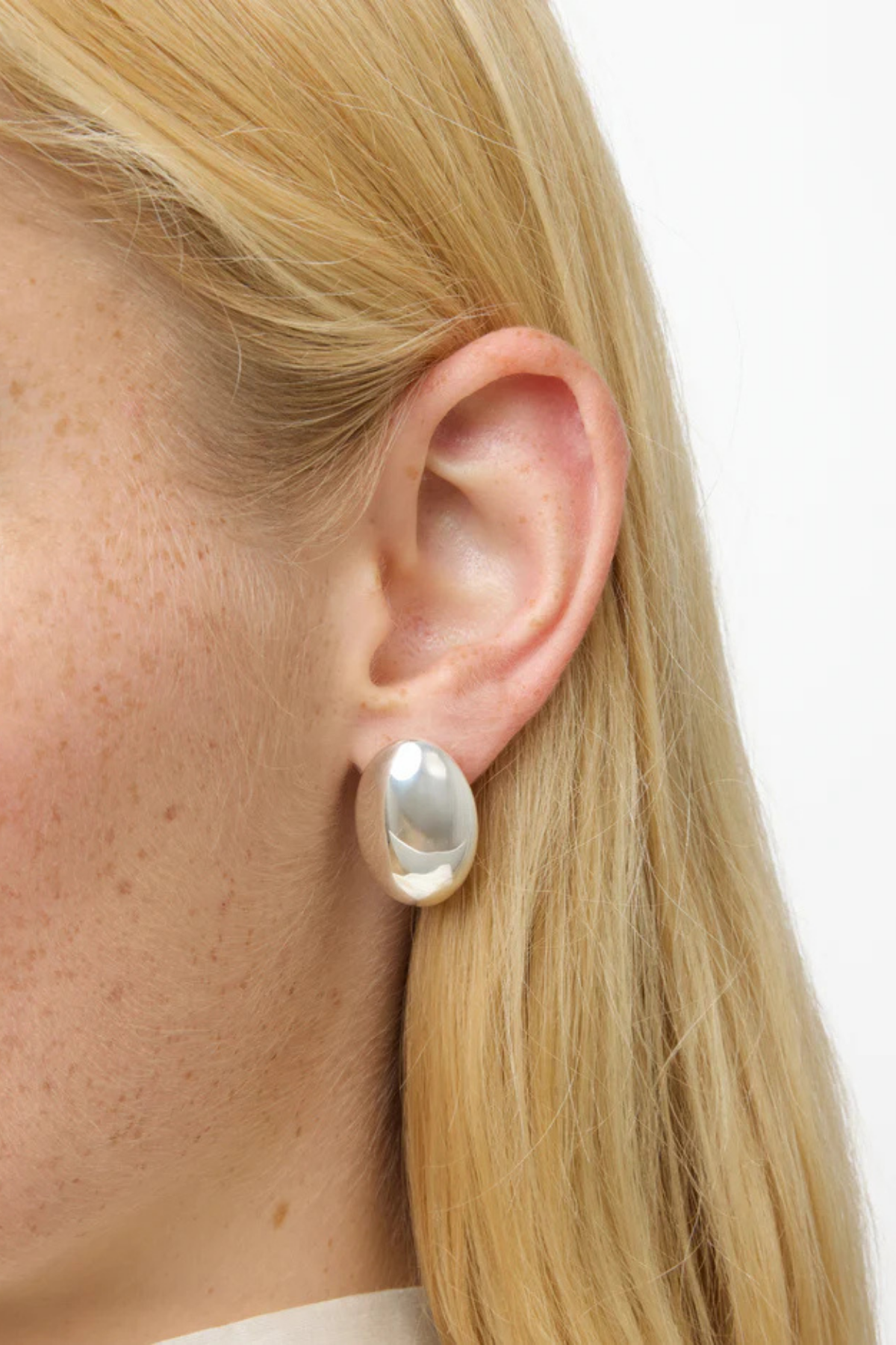 LIÉ STUDIO The Camille Earrings - Silver