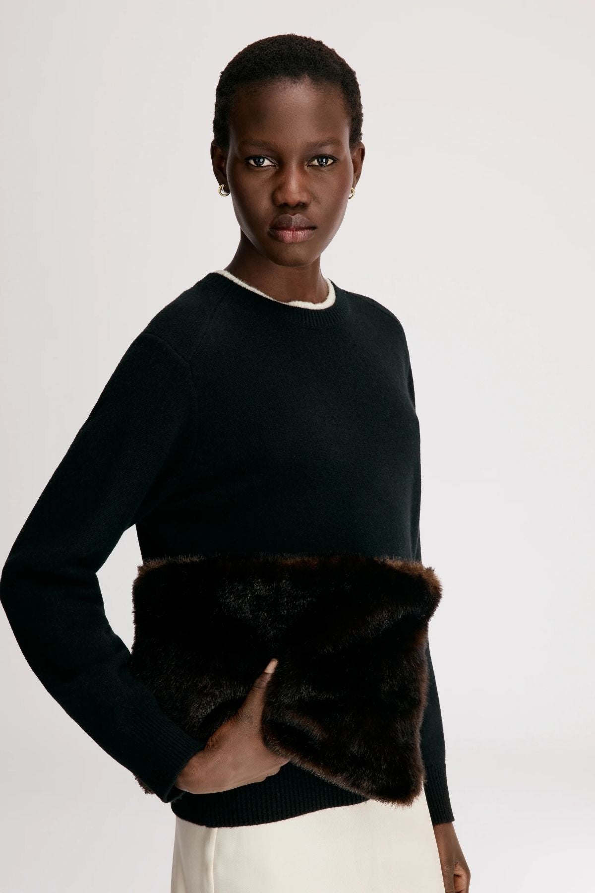 LOULOU DE SAISON Otis Bicolor Cashmere Sweater - Black/ Ivory