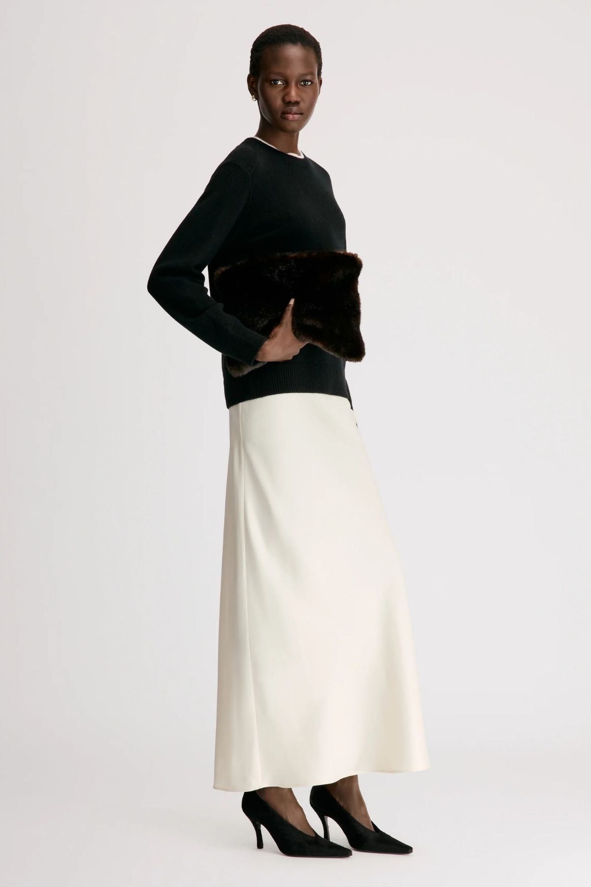 LOULOU DE SAISON Otis Bicolor Cashmere Sweater - Black/ Ivory