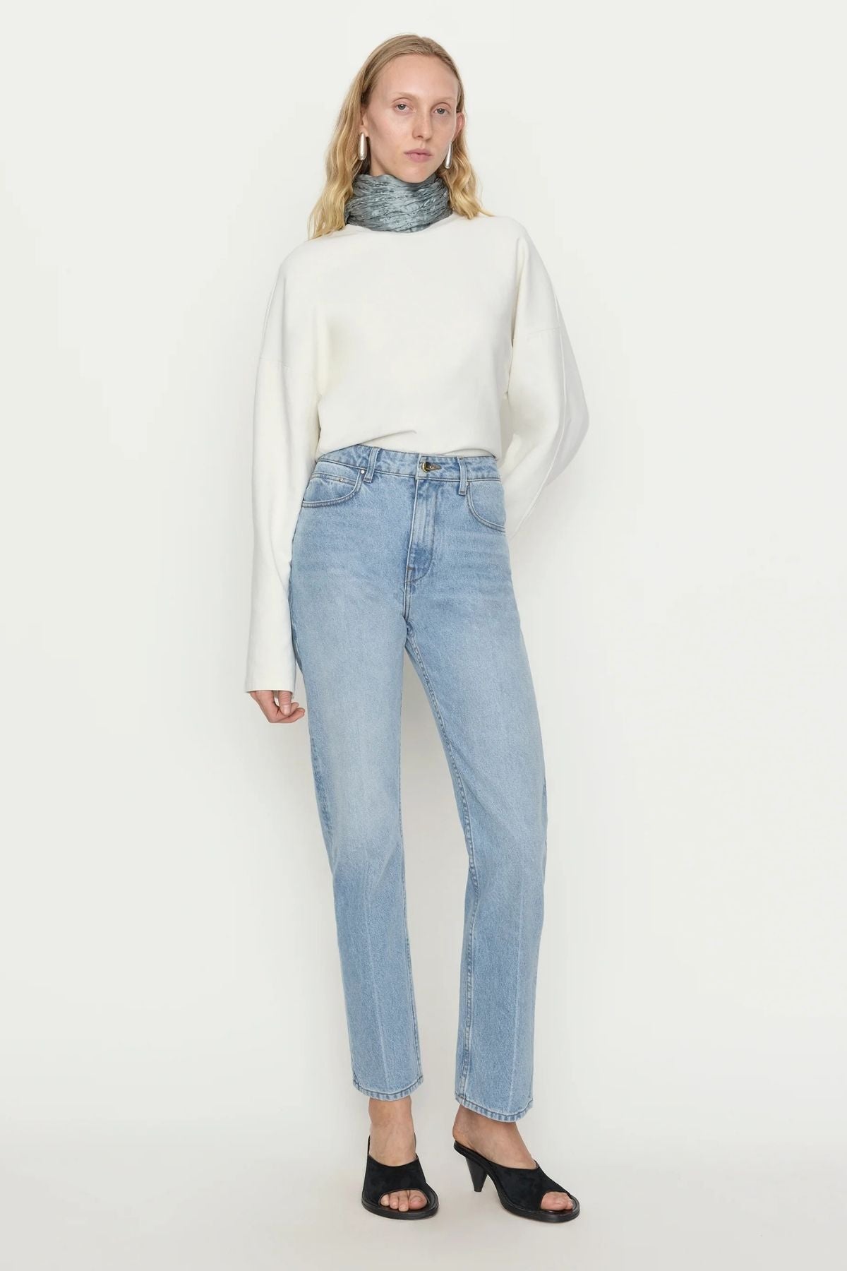 OSSOU Noon Jean - Salt w Crease