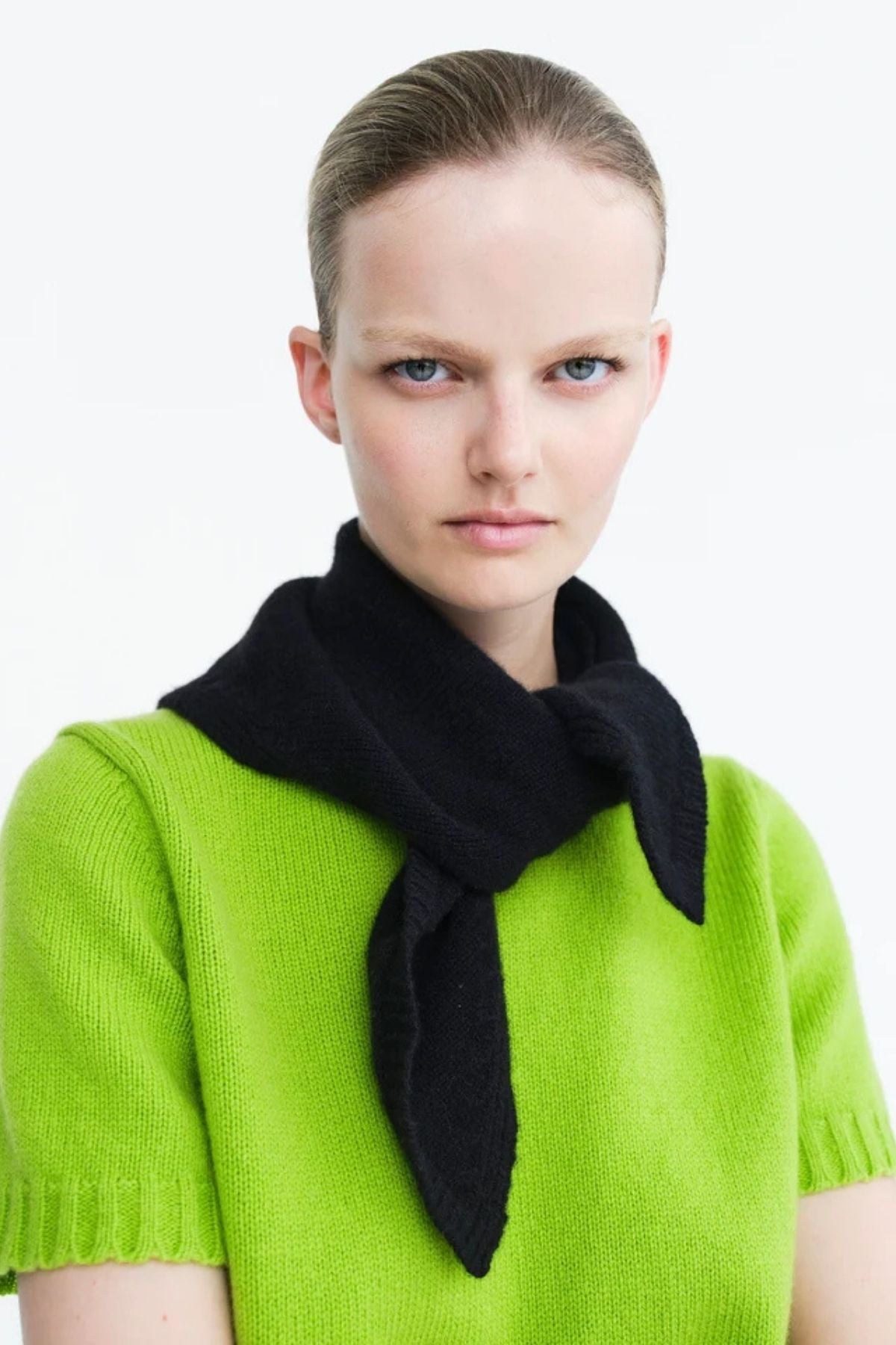 Rika Studios Wrap - Black