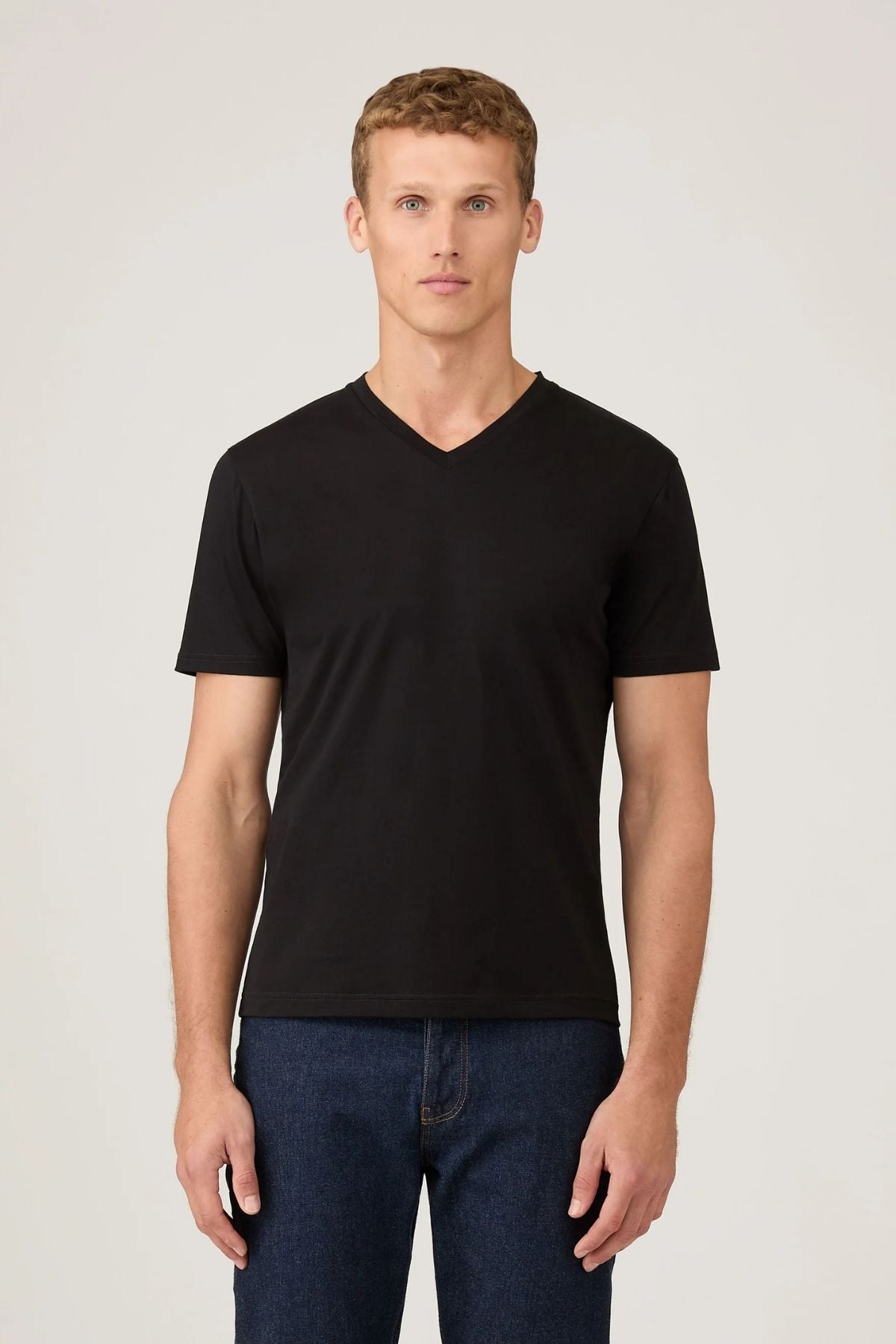 SUNSPEL SS Riviera V-Neck T-Shirt - Black