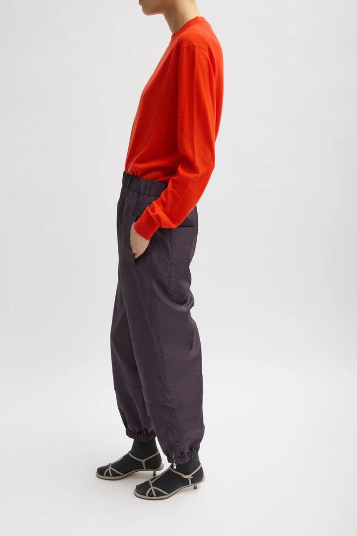 Tibi Crispy Nylon Wilt Pull On Jogger - Eggplant