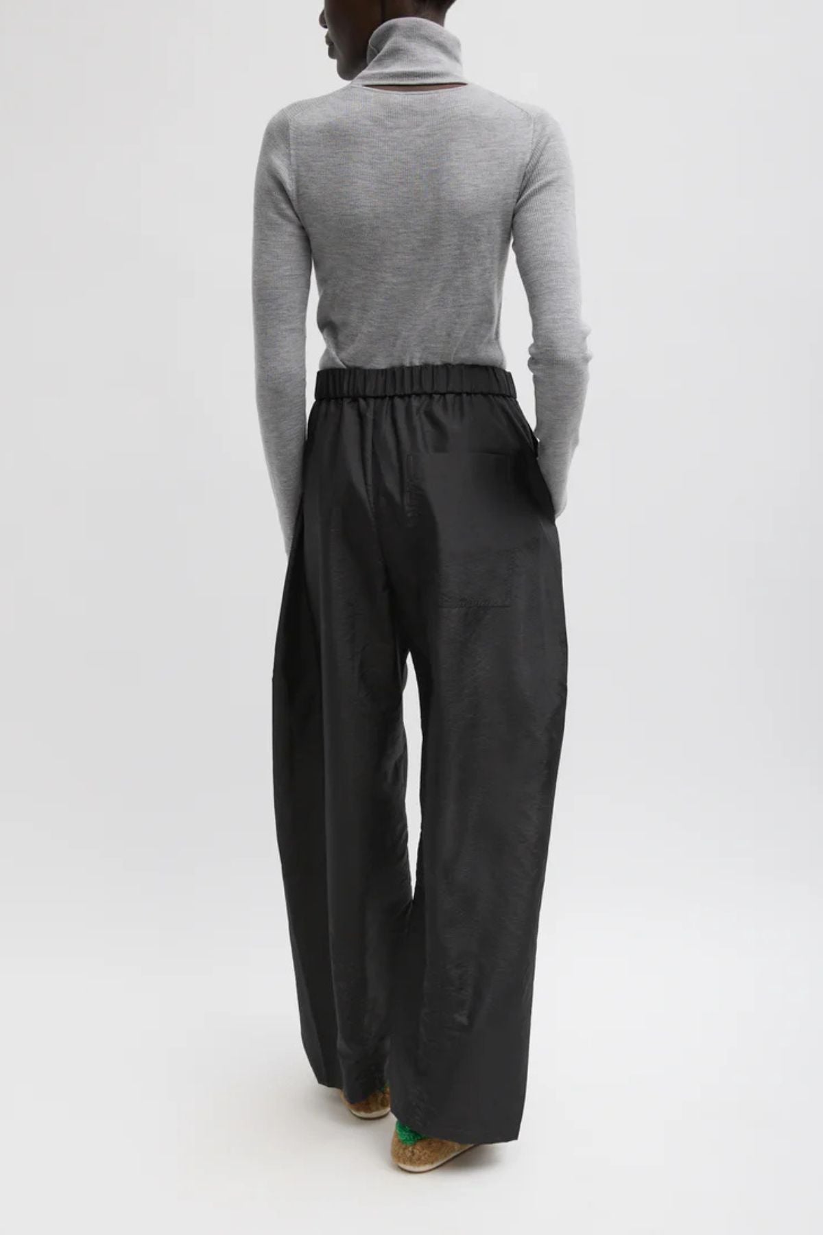 Tibi Crispy Nylon Winslow Pant - Black