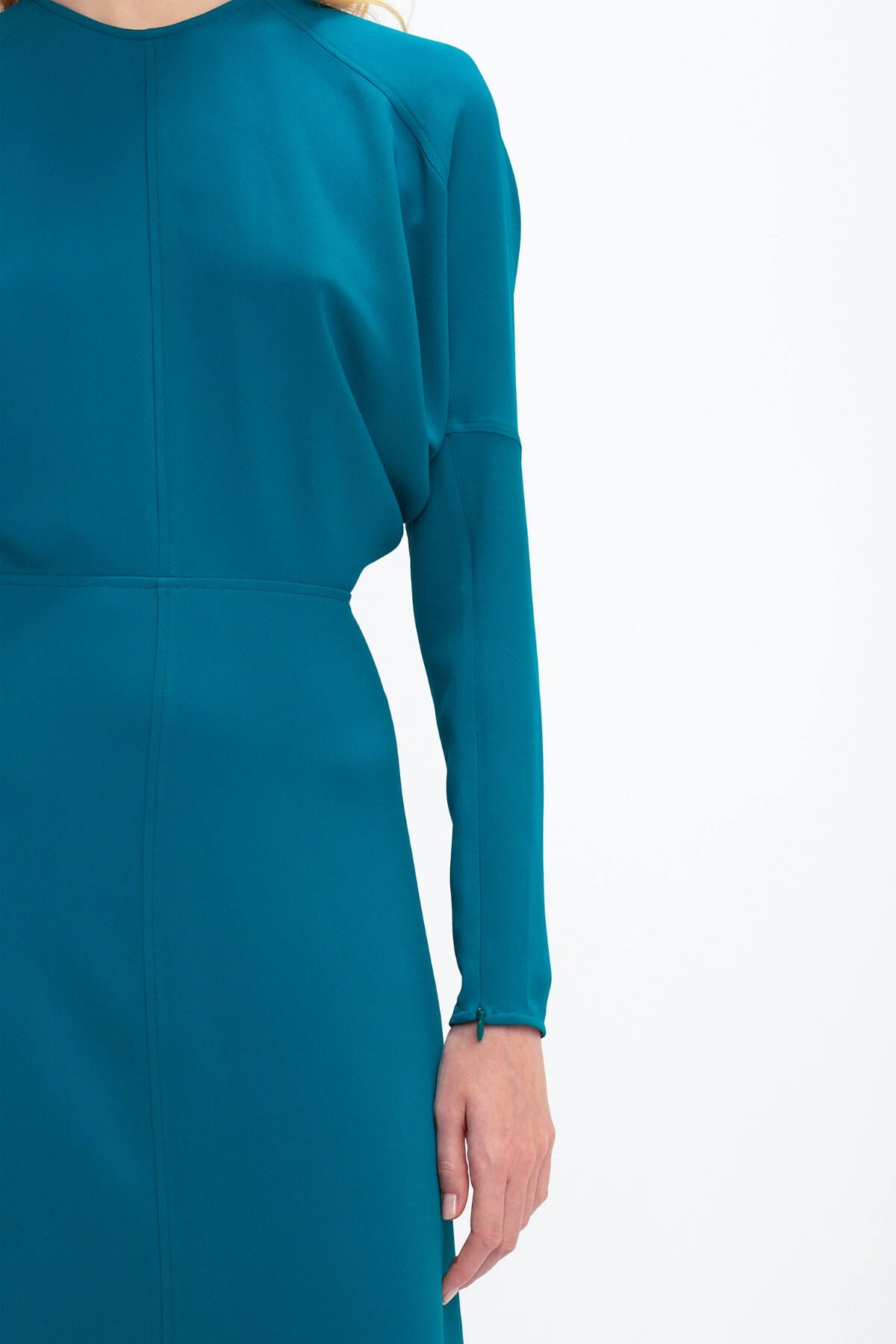オールインワン・サロペット Victoria Beckham Long Sleeve Dolman Midi Dress Dolman Midi Dress in Black | Designer Dresses | Victoria