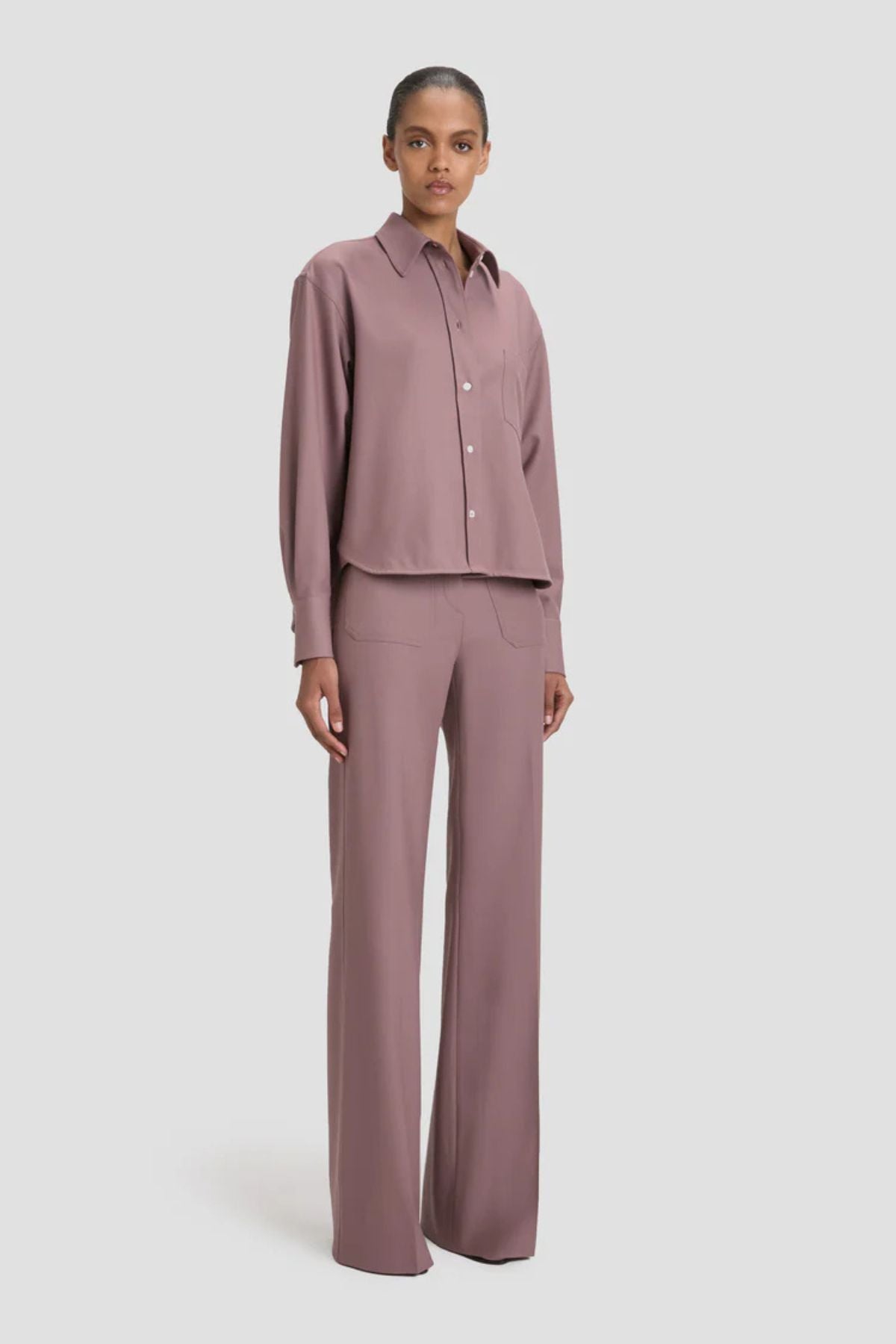 【美品】Victoria Victoria Beckham 長袖シャツ ウール Victoria Beckham Cropped Shirt - Mauve – GRACE Melbourne